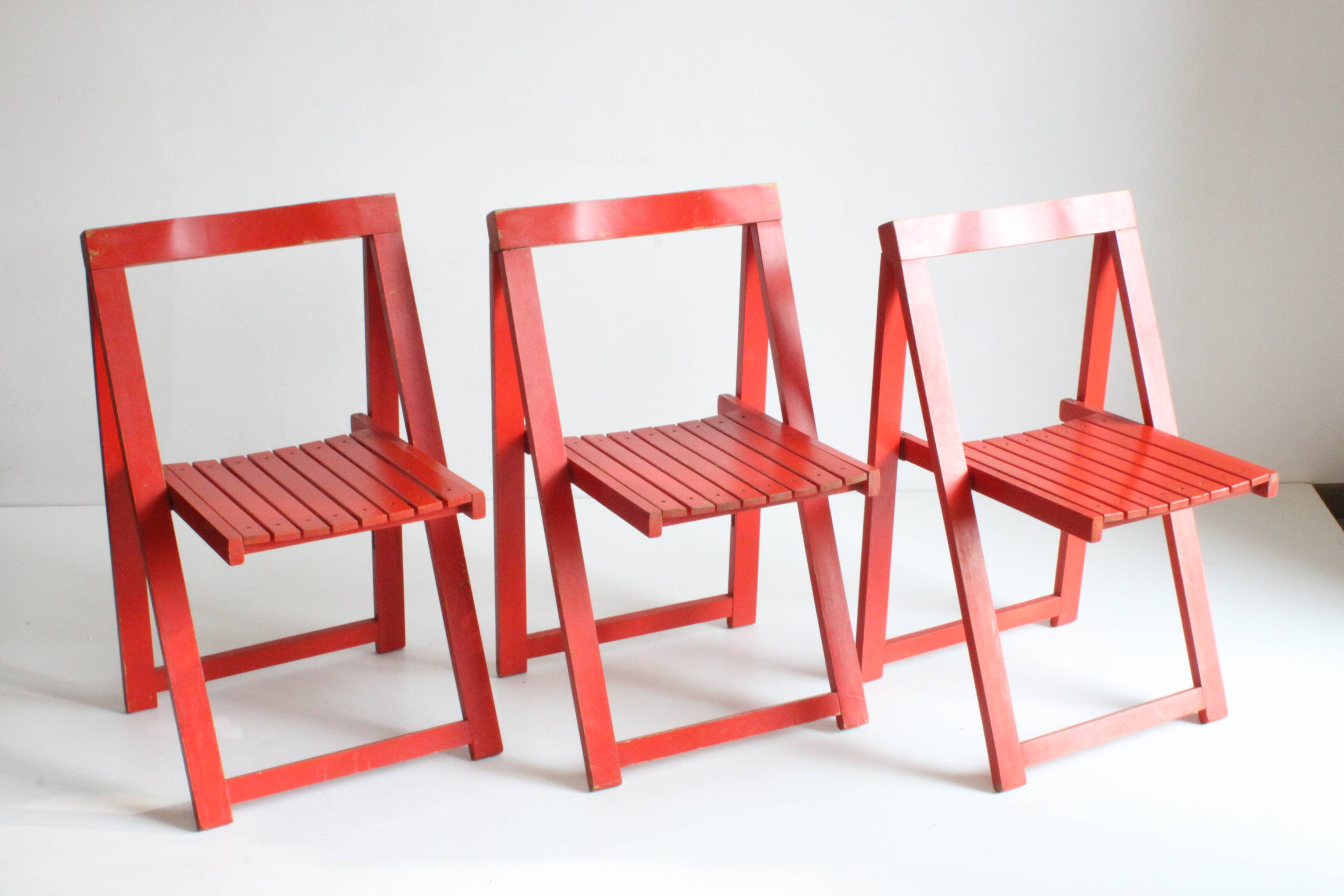 Vintage wooden folding chairs 1960s
