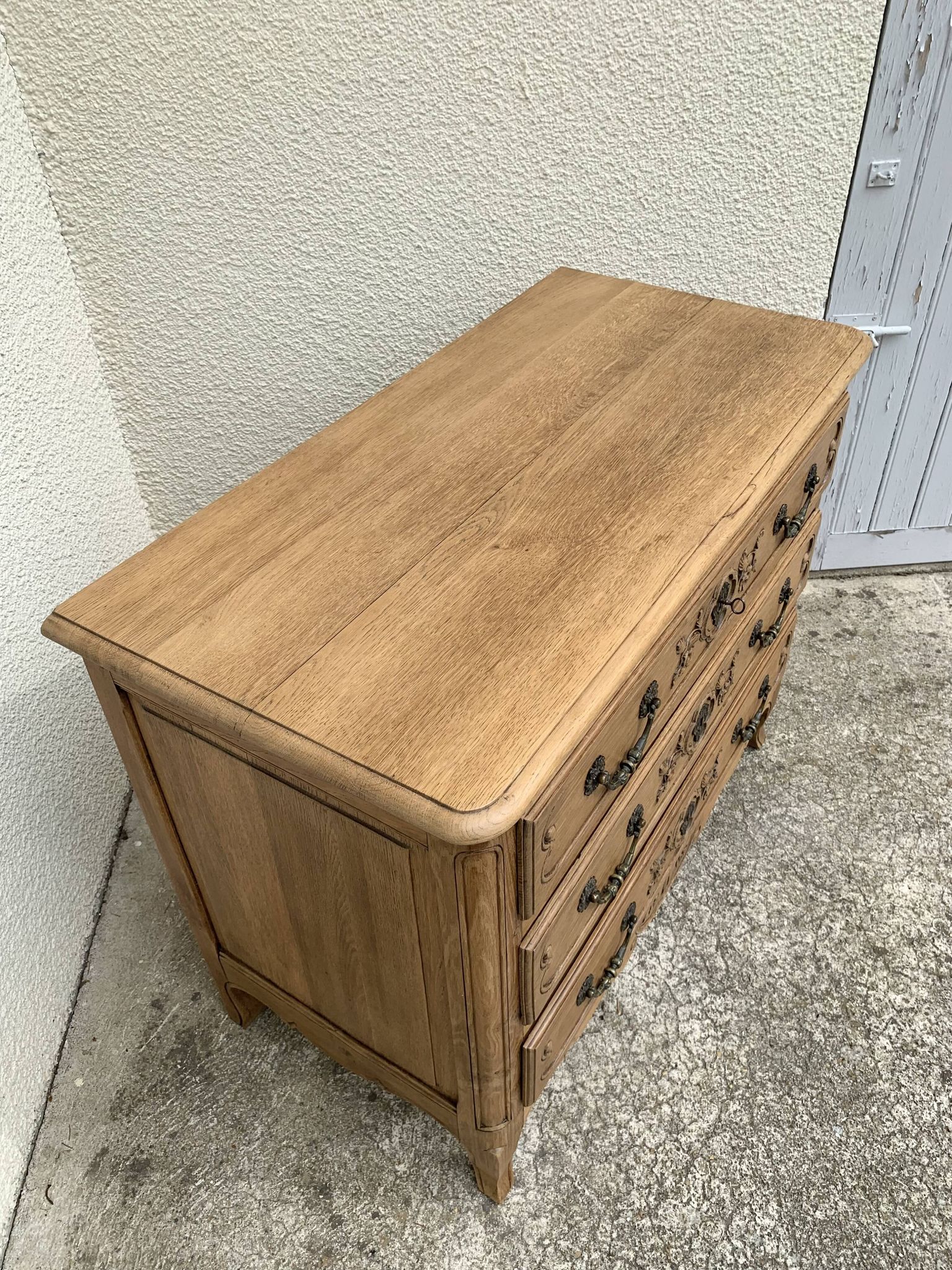 Louis XV style chest of drawers, solid raw oak, 1920.