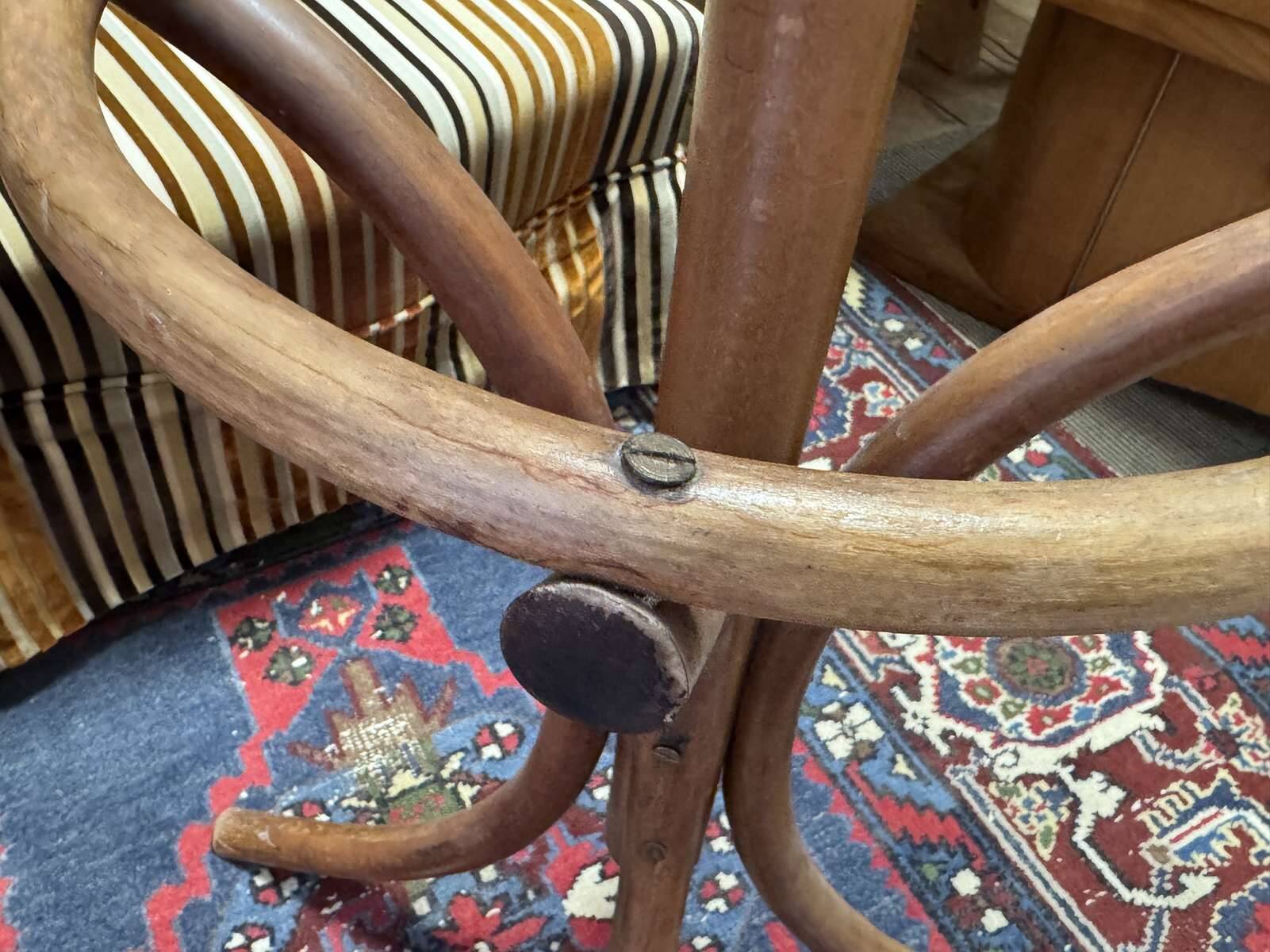 Beech coat rack turned from the 1930s