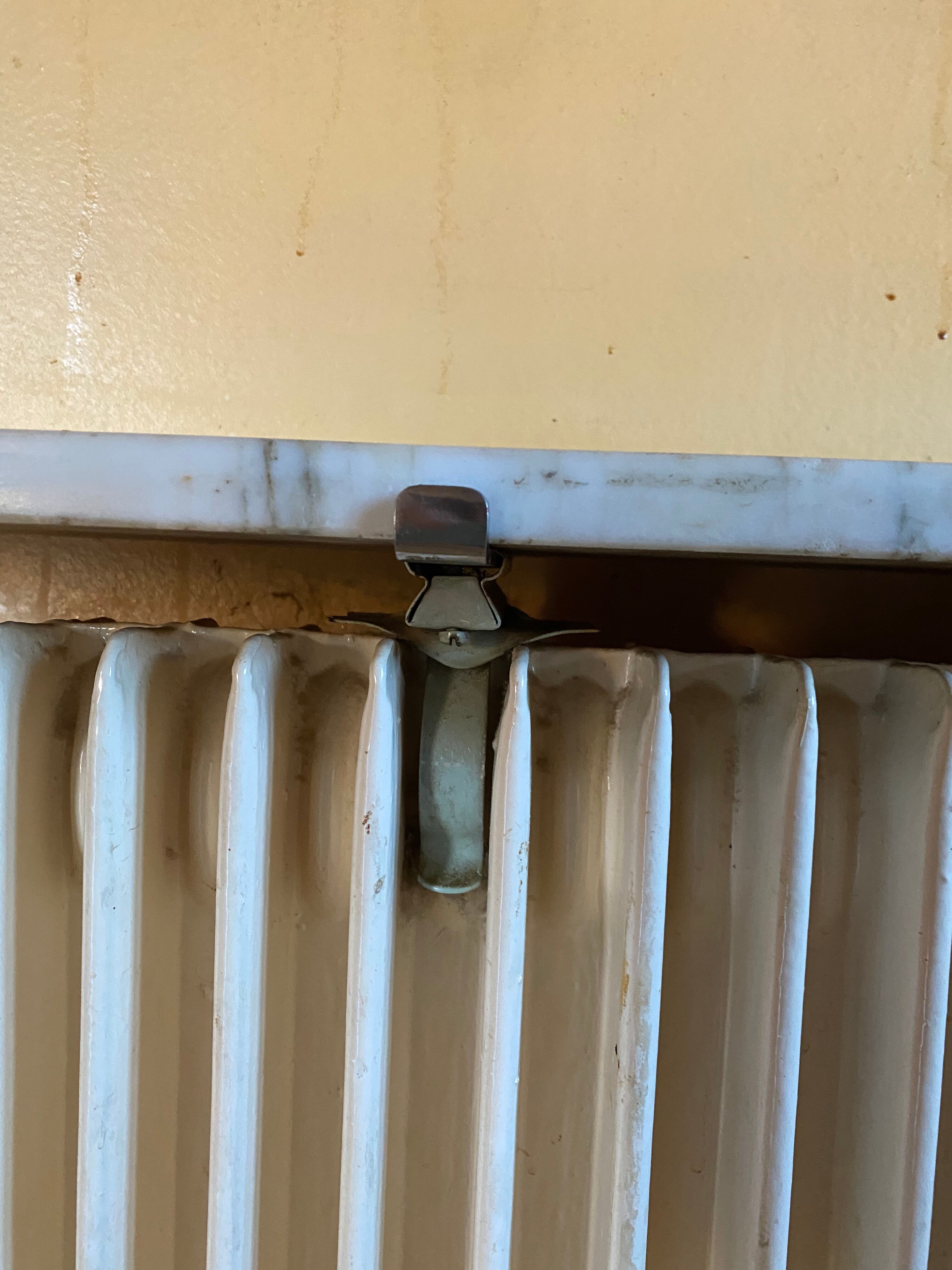 5 marble radiator shelves