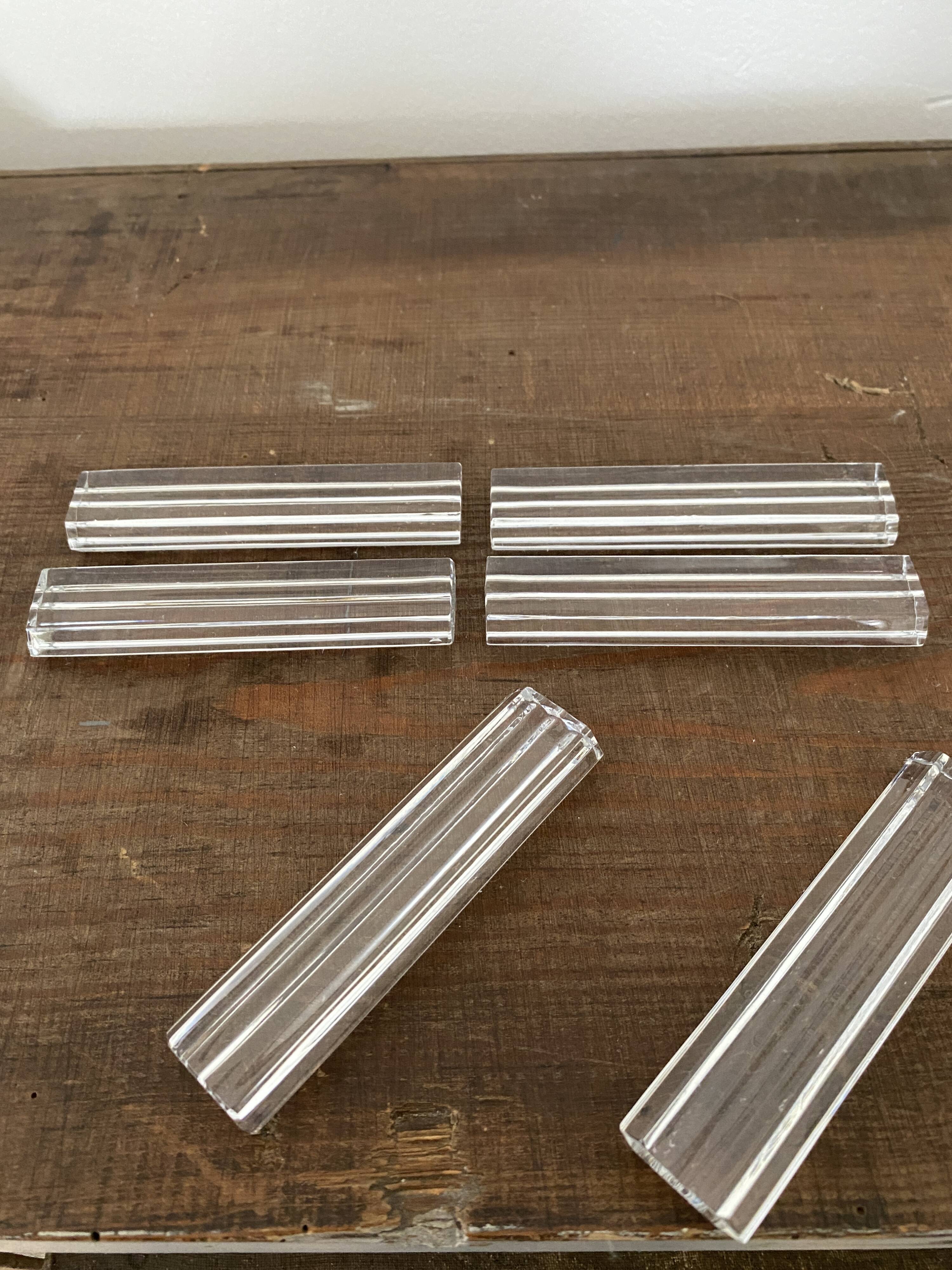 Vintage knife holders of 6, in glass