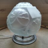 Art deco pressed glass pose lamp