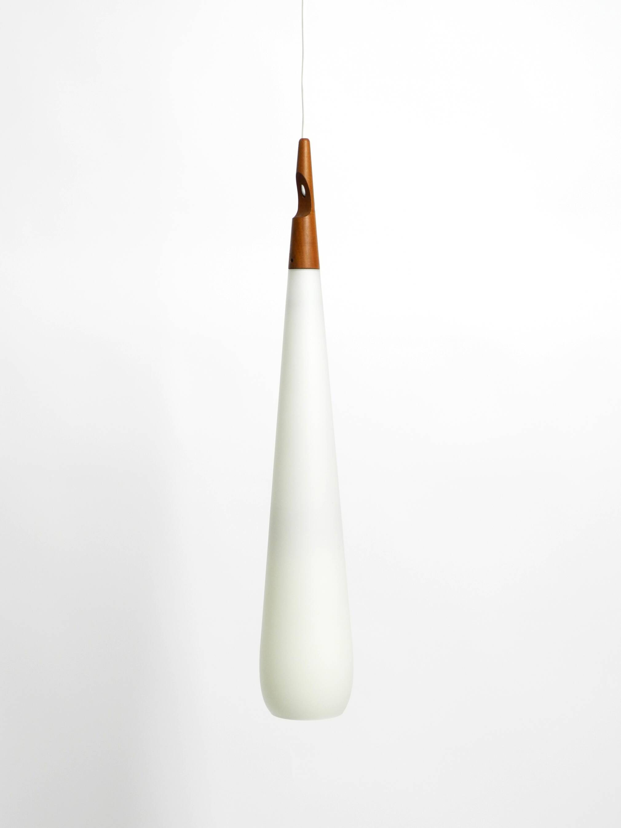 Rare Uno & Östen Kristiansson pendant lamp in opal glass and teak | Made by