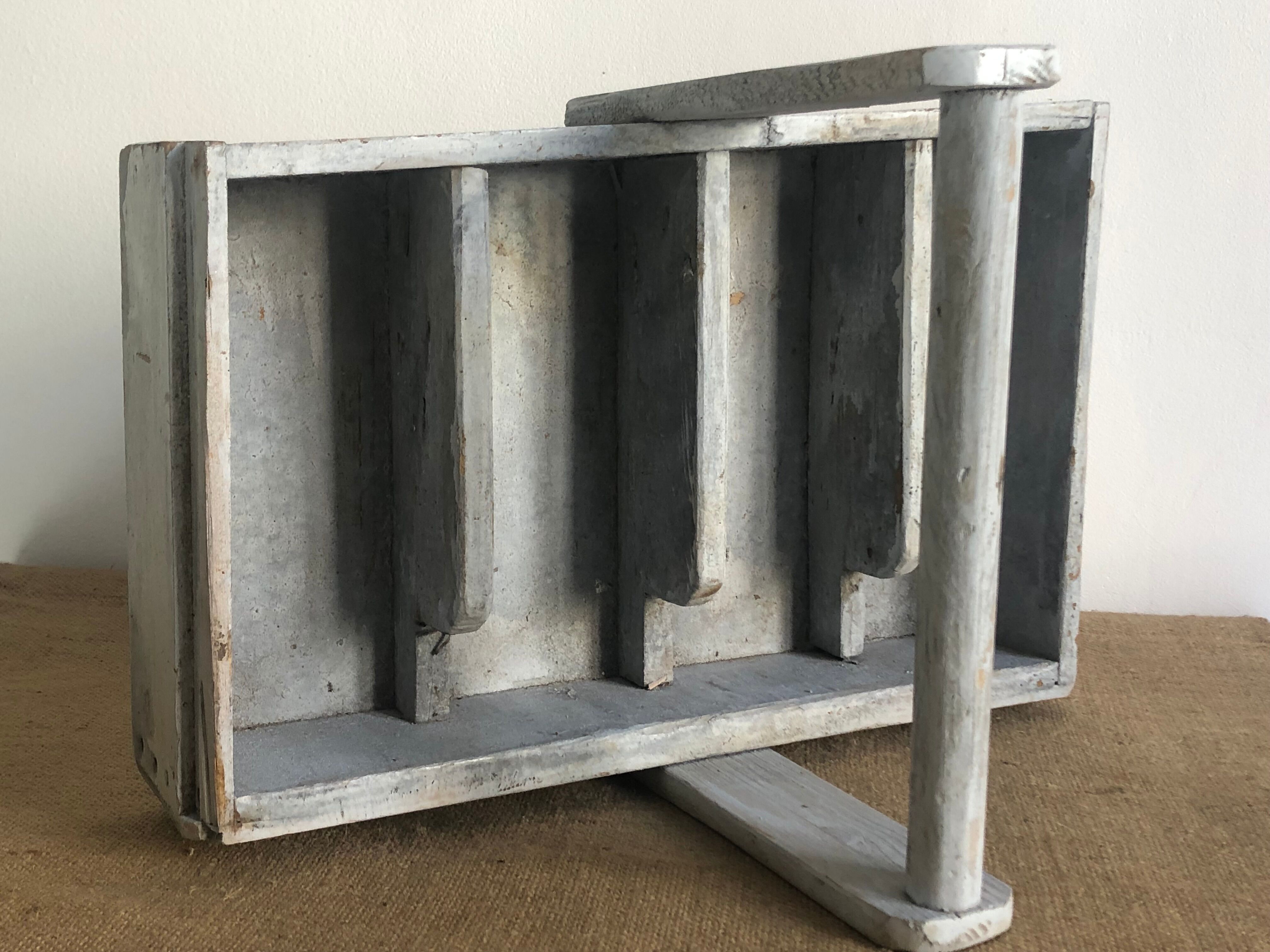 Maid for the workshop or garden