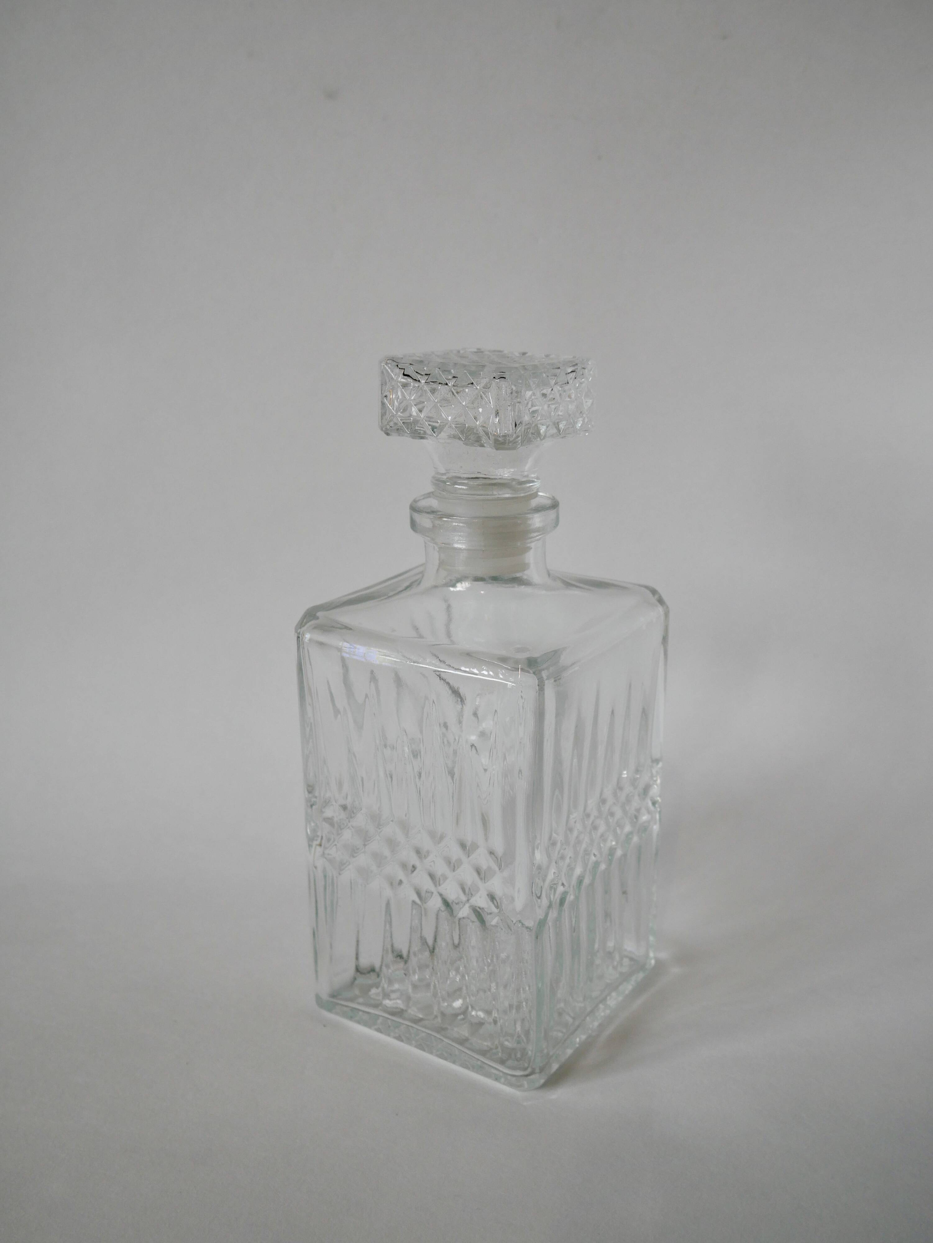 glass whiskey decanter 1970 25 X 9.5 cm