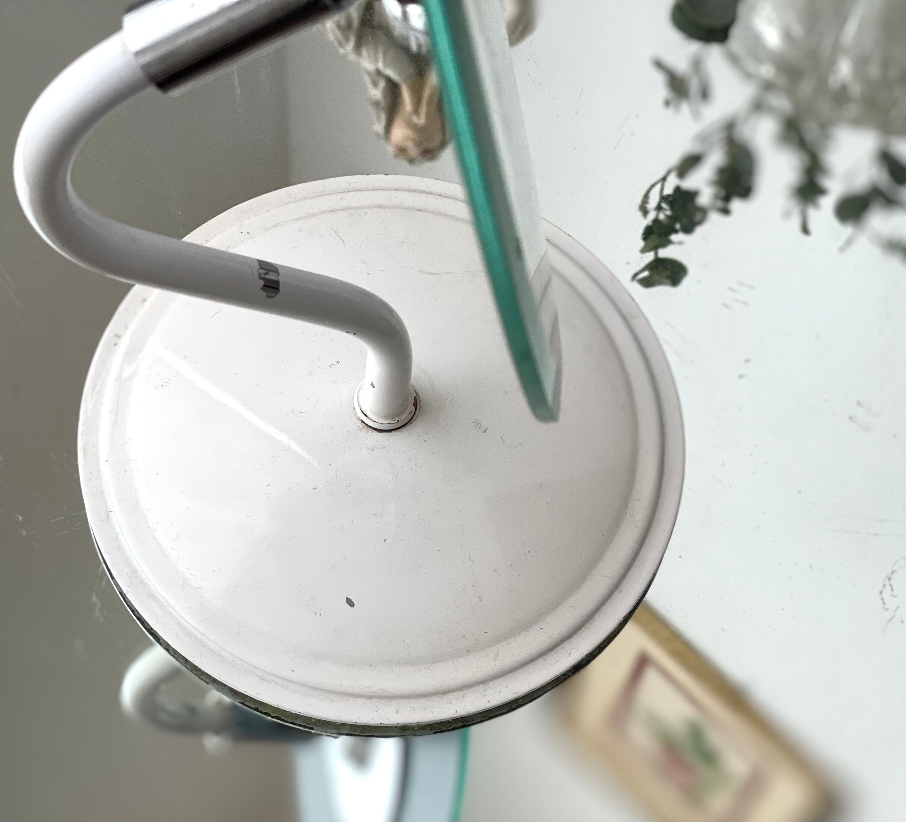 Beveled mirror on stand