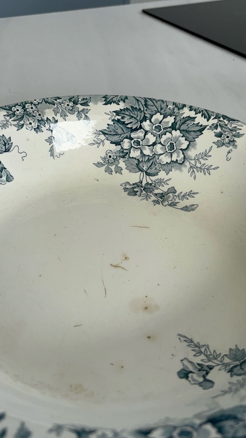 Old Saint-Amand & Hamage model Marie-Louise terrine bowls