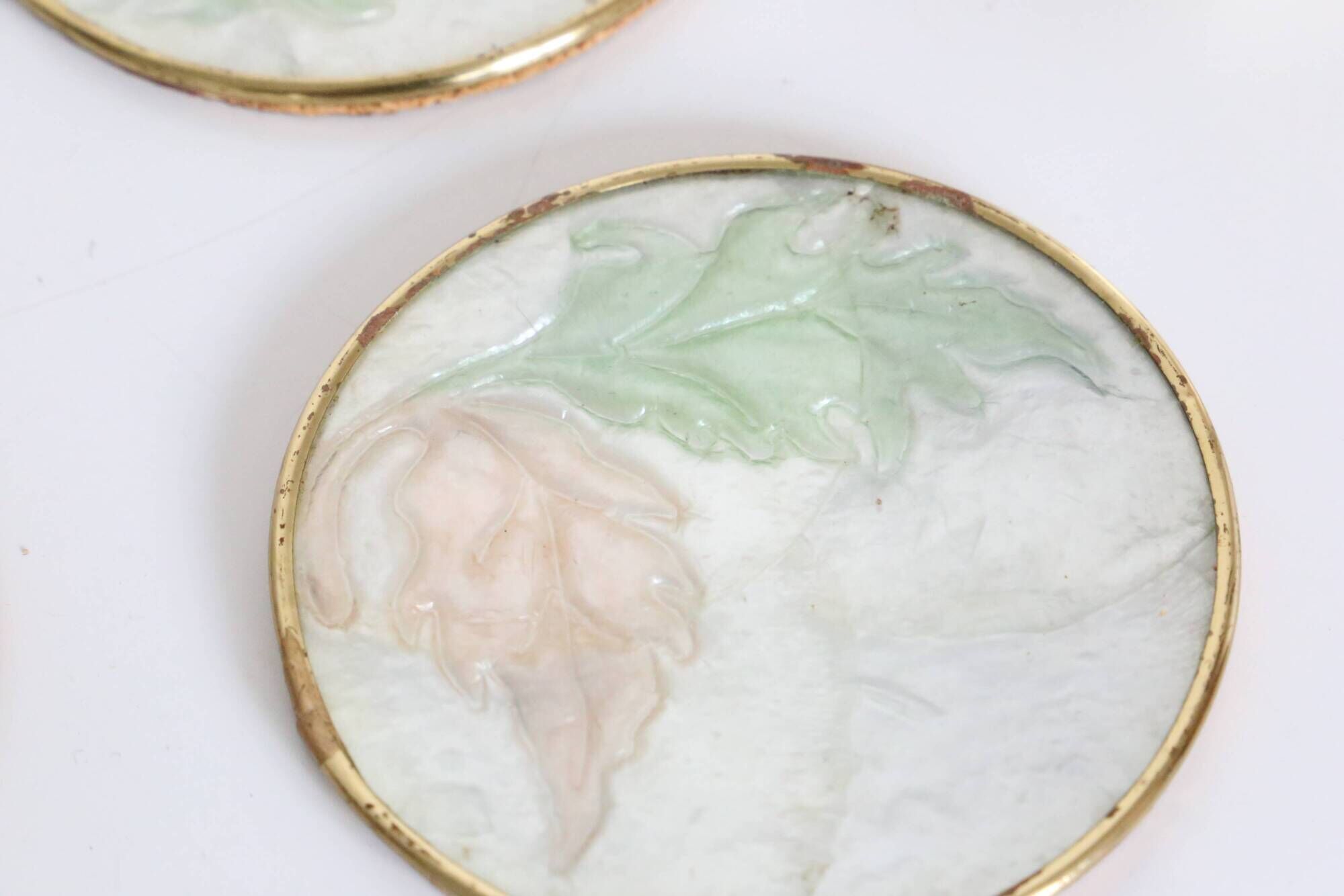 Set of 6 coasters in mother-of-pearl, brass and cork, vintage