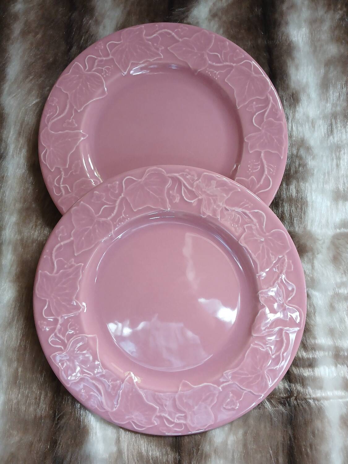 2 assiettes à dessert style barbotine