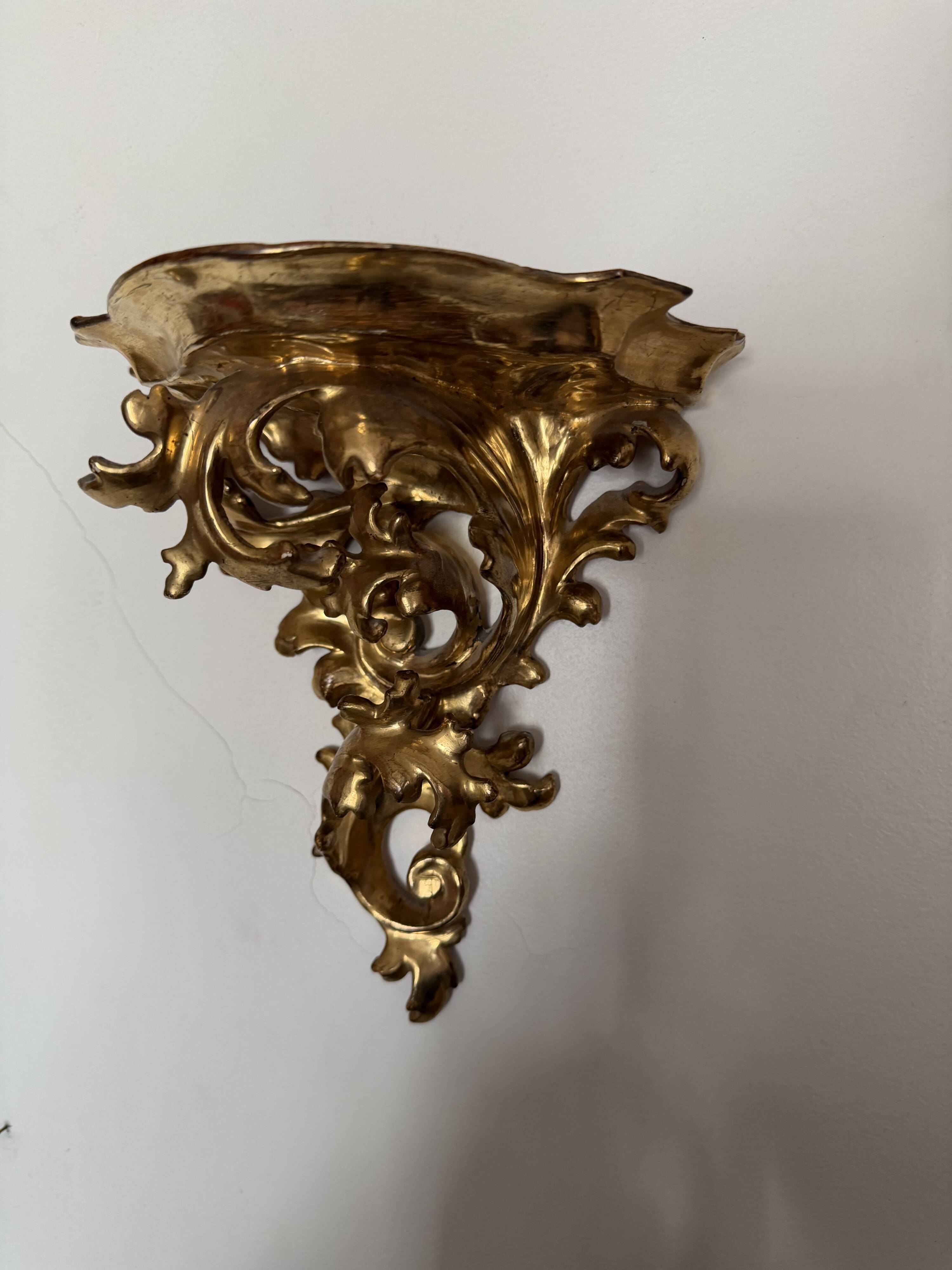 Set of wall consoles