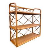 Étagère  en rotin clair vintage 1970