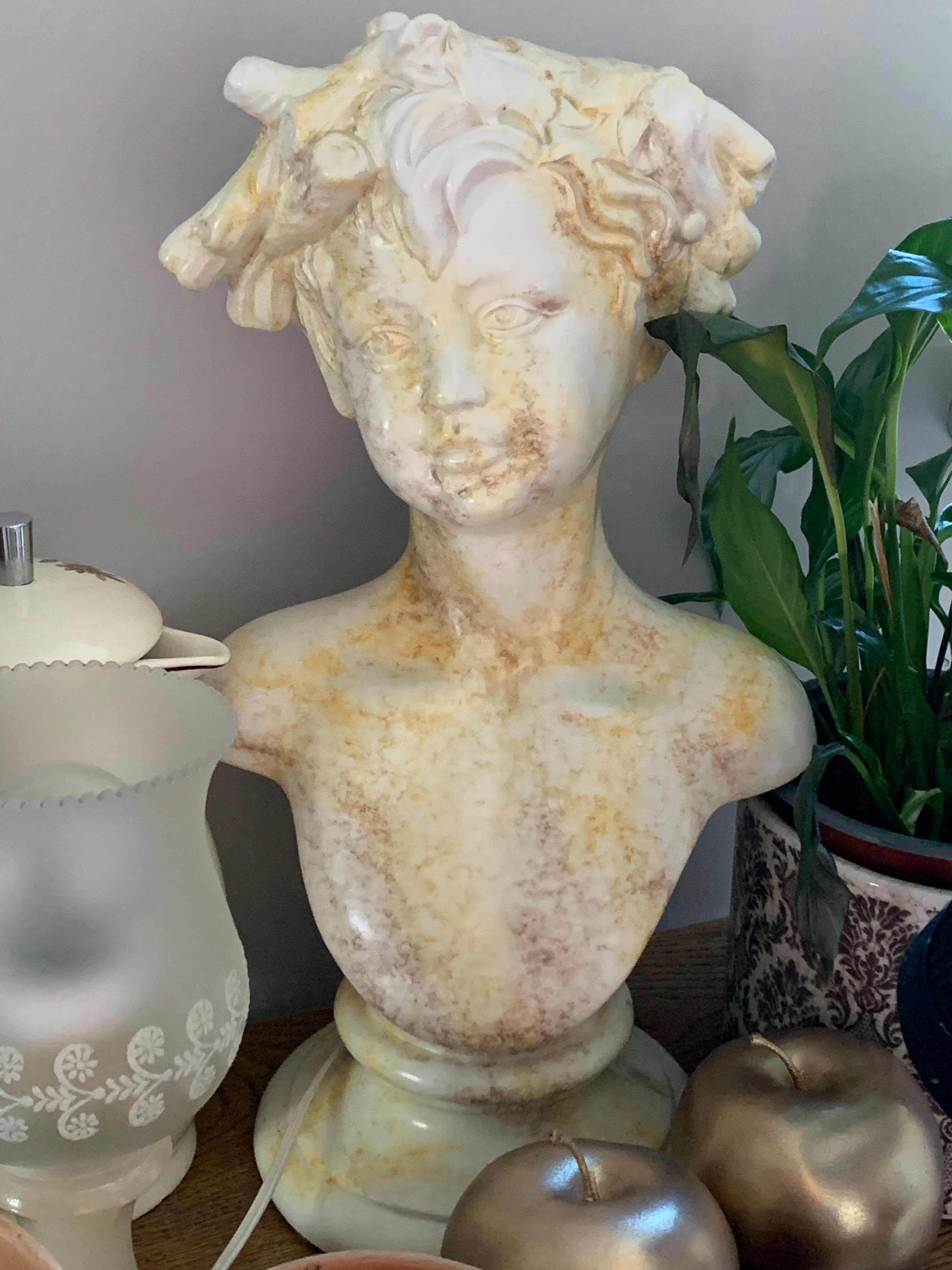 Decorative bust