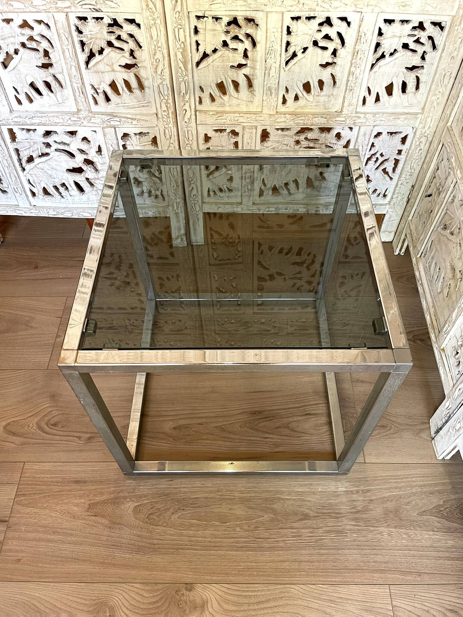 Table Basse / Bout de Canapé Vintage 1970 - Structure Chrome & Plateau Verr