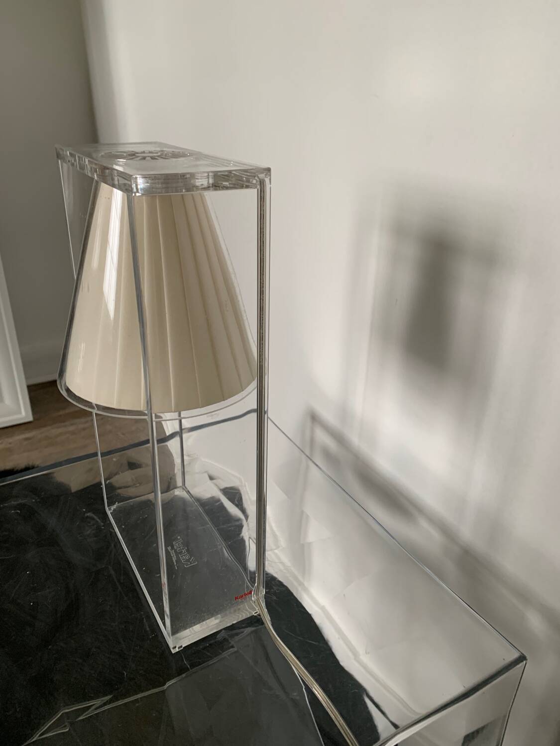 Light air karetll table lamp