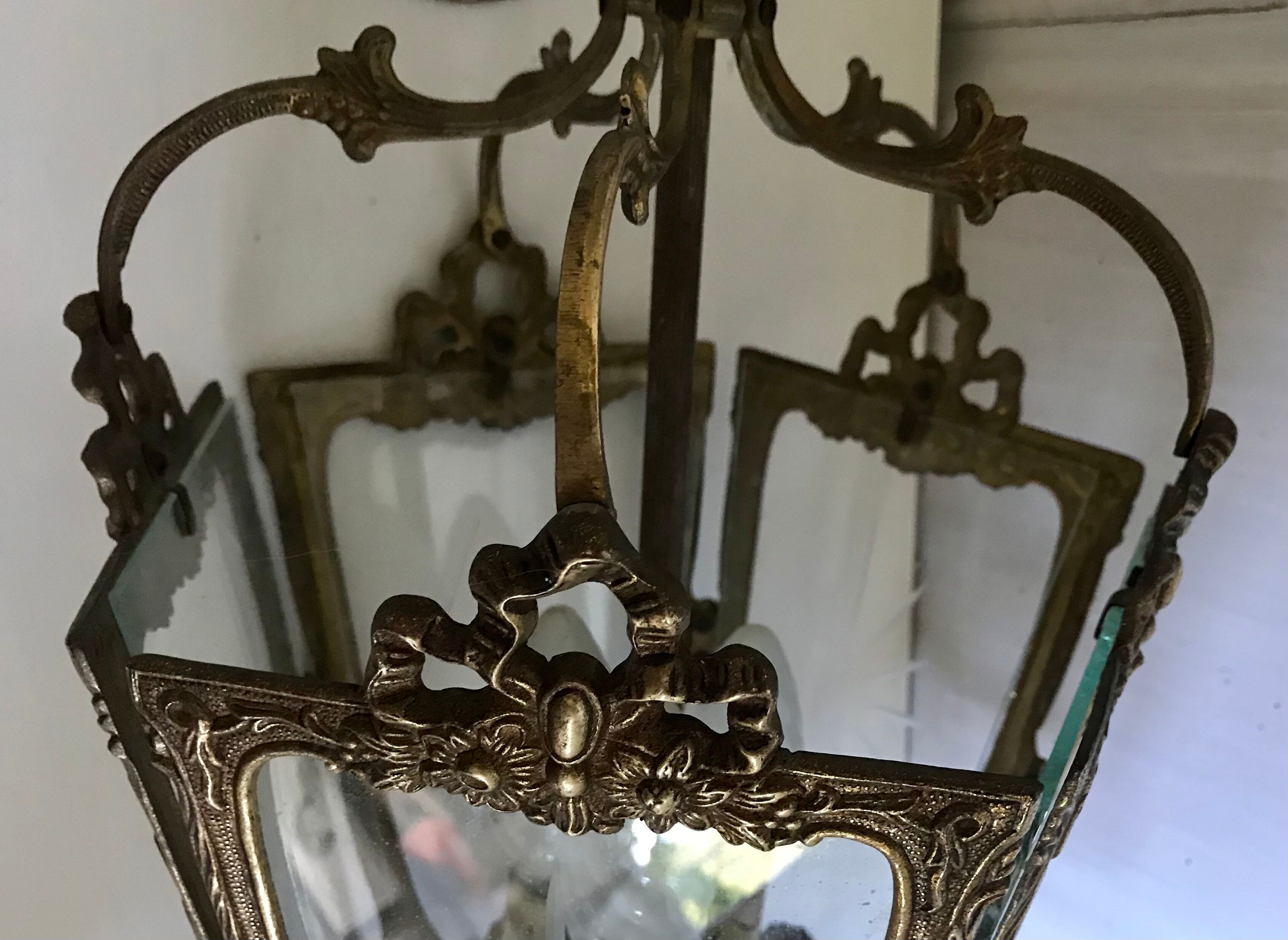 Golden bronze vestibule lantern