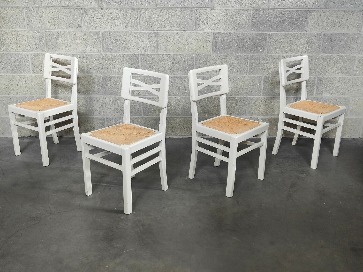 4 chaises blanche