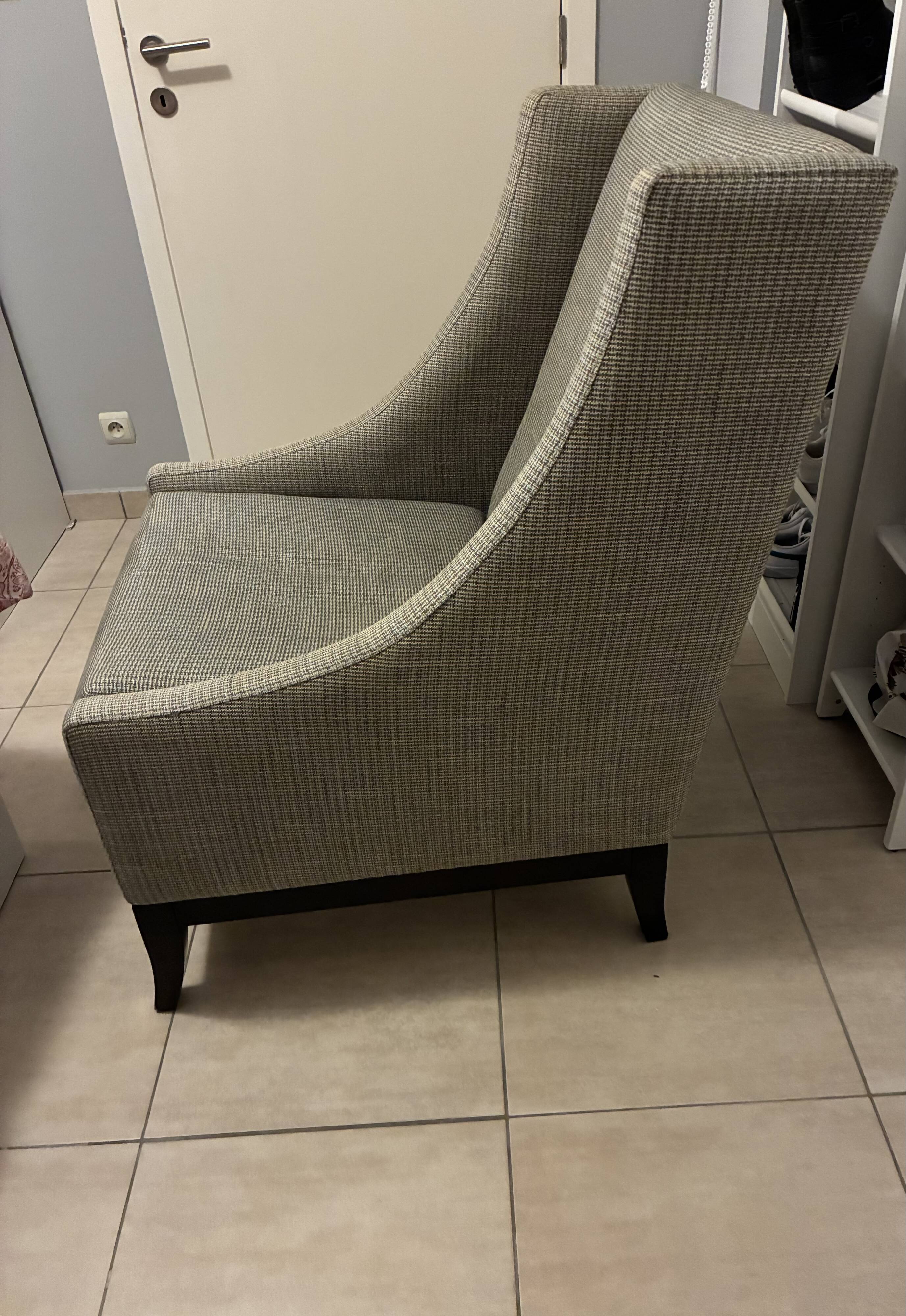 Marie’s Corner Armchair