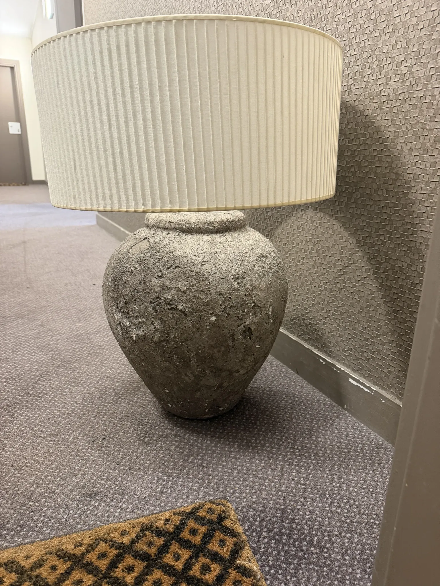 Old jar lamp