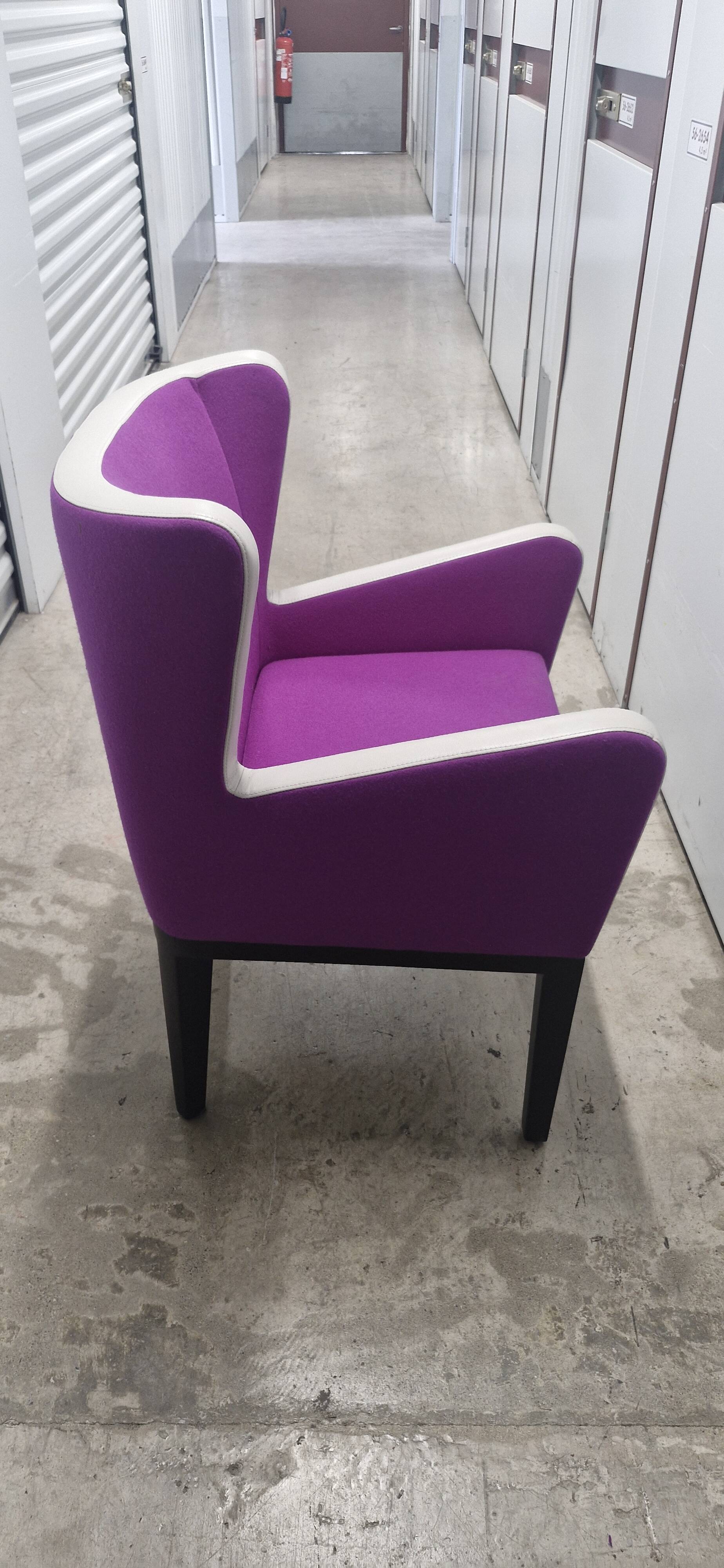 Armchair the heirs