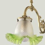Louis XVI style wall sconce - Chiseled bronze and opaline glass