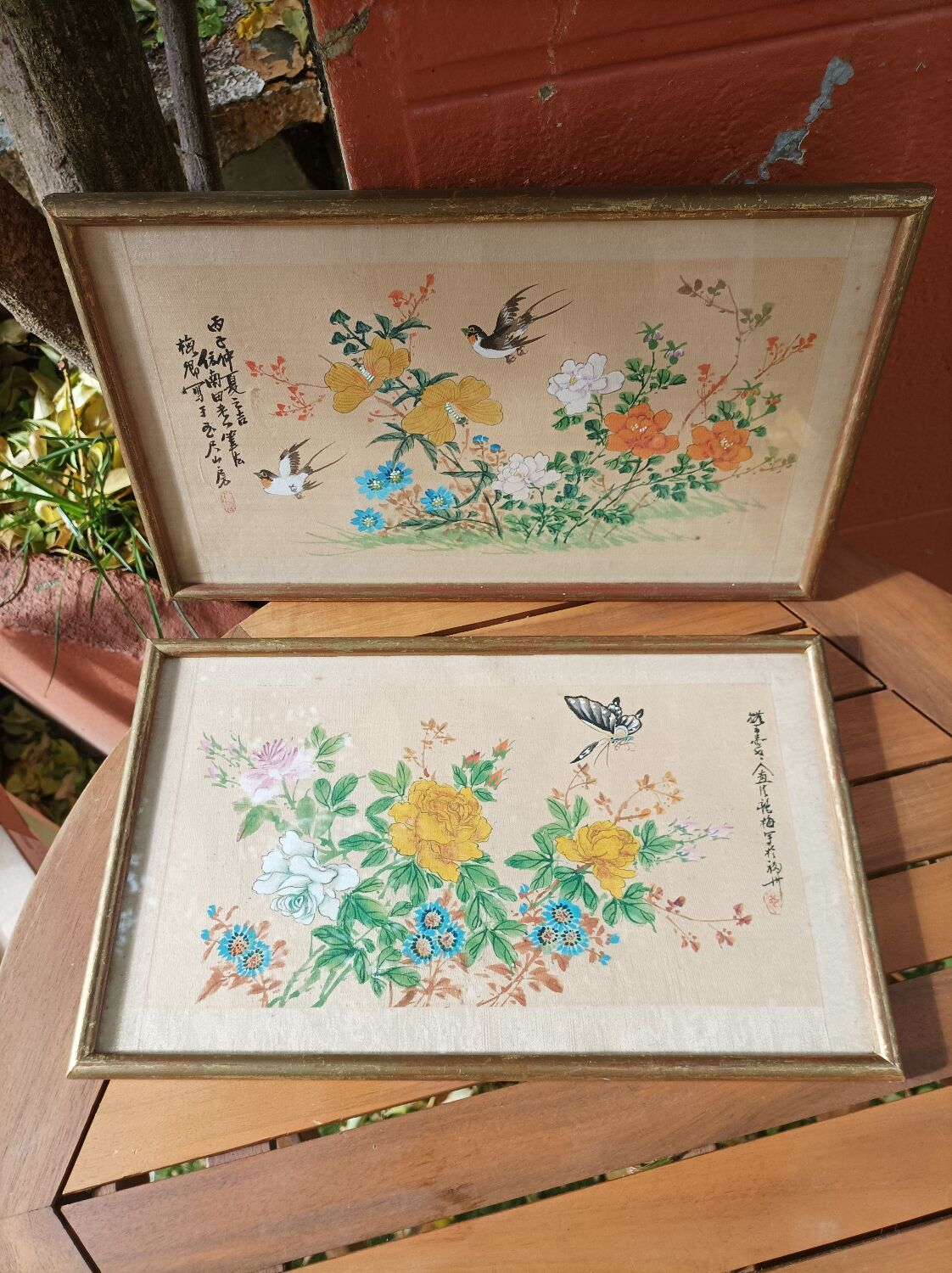 Set of 2 old framed hand-painted canvases signed