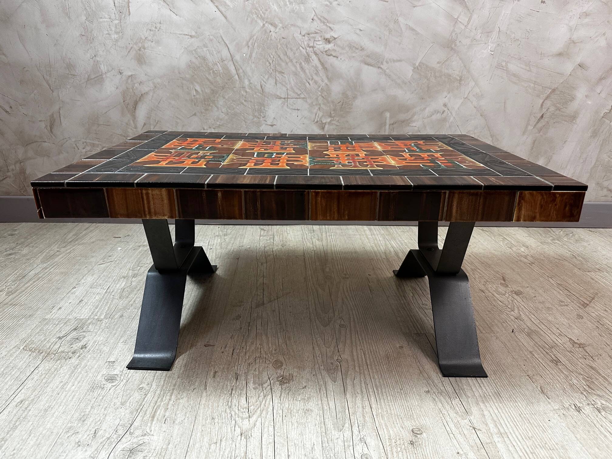 Vintage coffee table