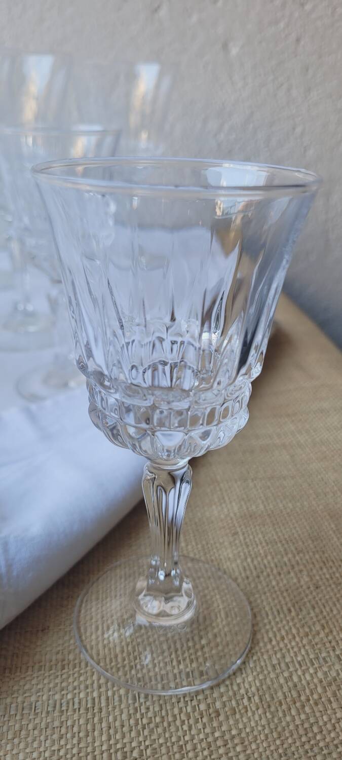 Set of 20 70's stemmed glasses