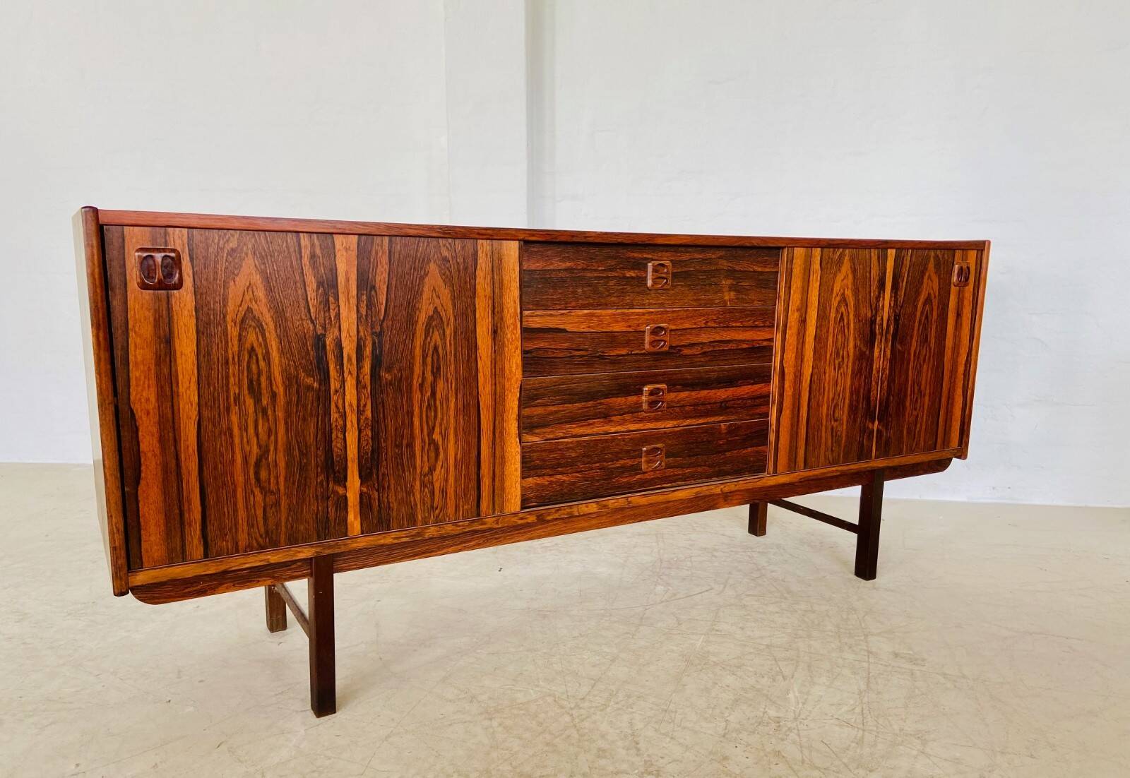 Vintage retro Danish mid-century rosewood sideboard by Kai Winding 1960s