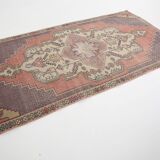 5x8 Vintage Faded Pink Persian Vintage Rug, 137x247Cm
