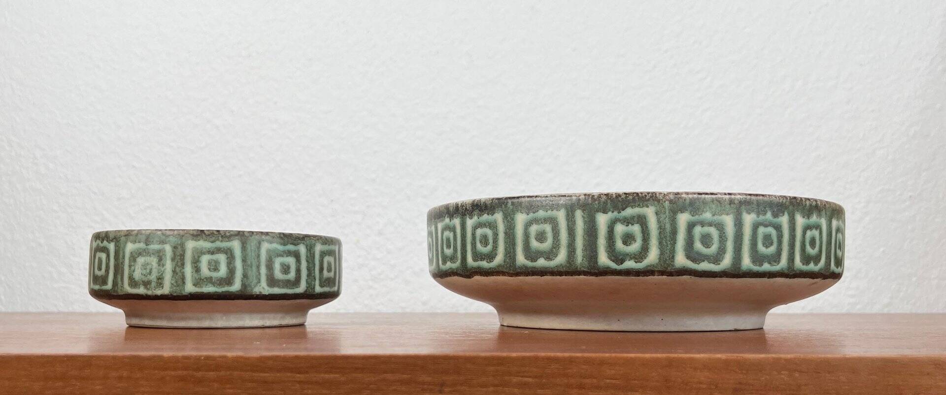 Set of 2 WGP ceramic bowls from West Germany, mid-century style, 1960s.