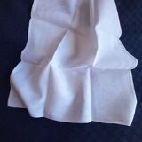 Lot de 4 serviettes de table , blanc lumineux , en coton  damassé (  59,5 x 54,5 cm )