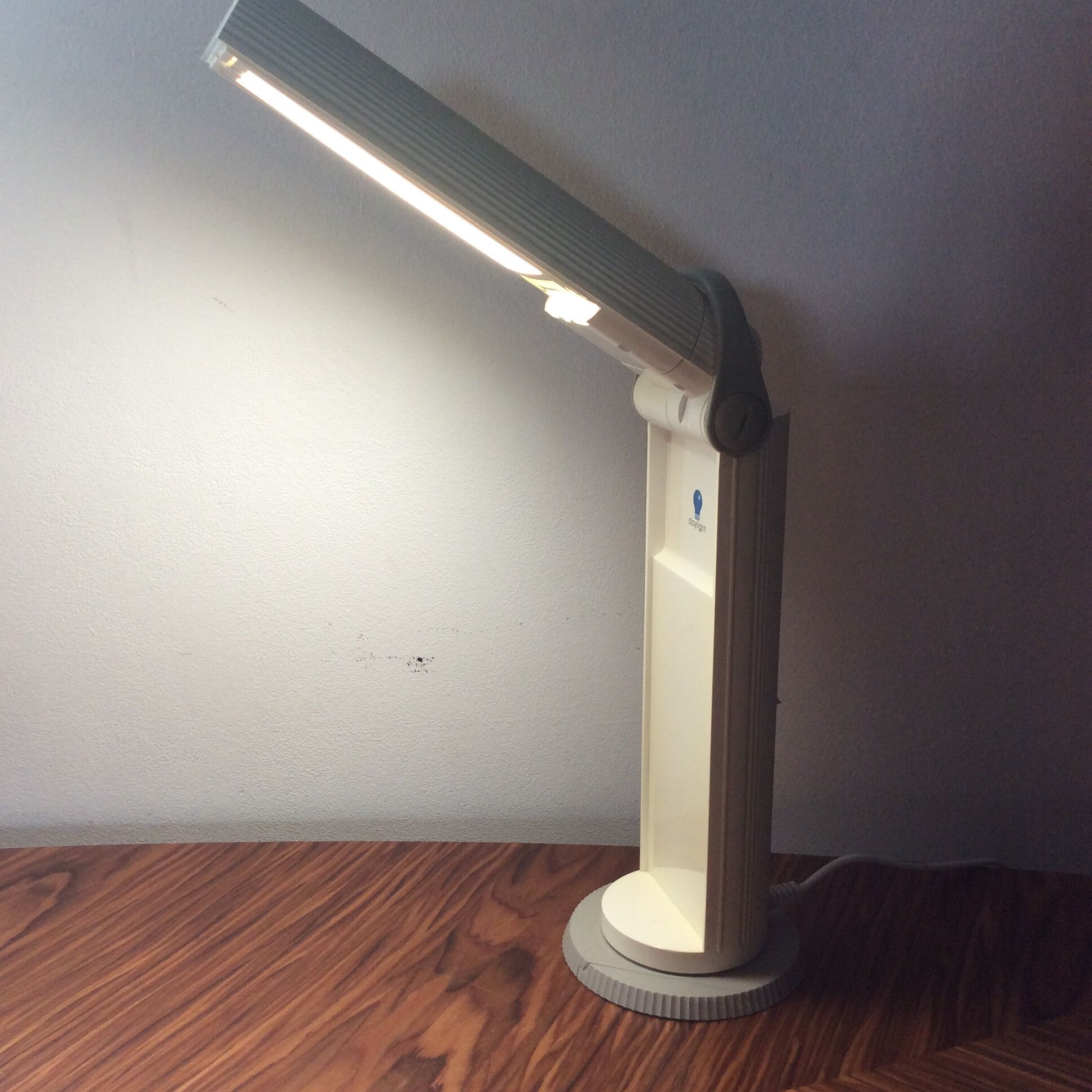 80s Daylight Foldable Lamp