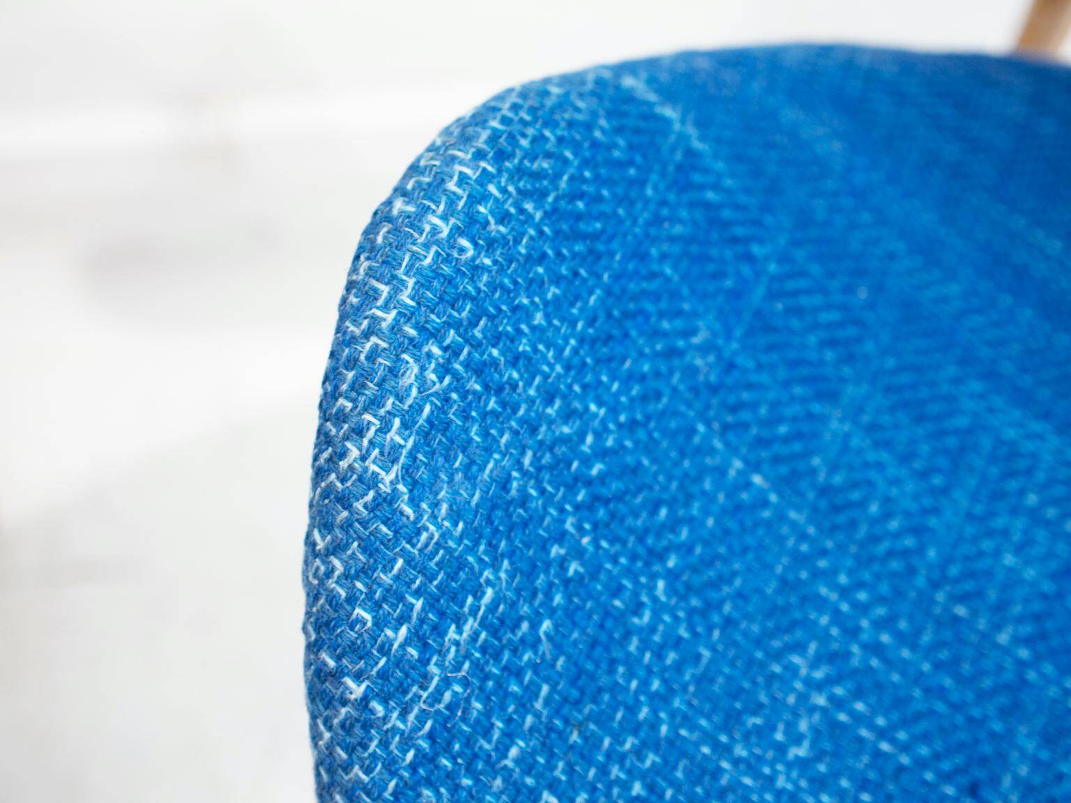 Paire de fauteuils en chêne Hans Olsen Model No 134 avec tapisserie en tissu bleu