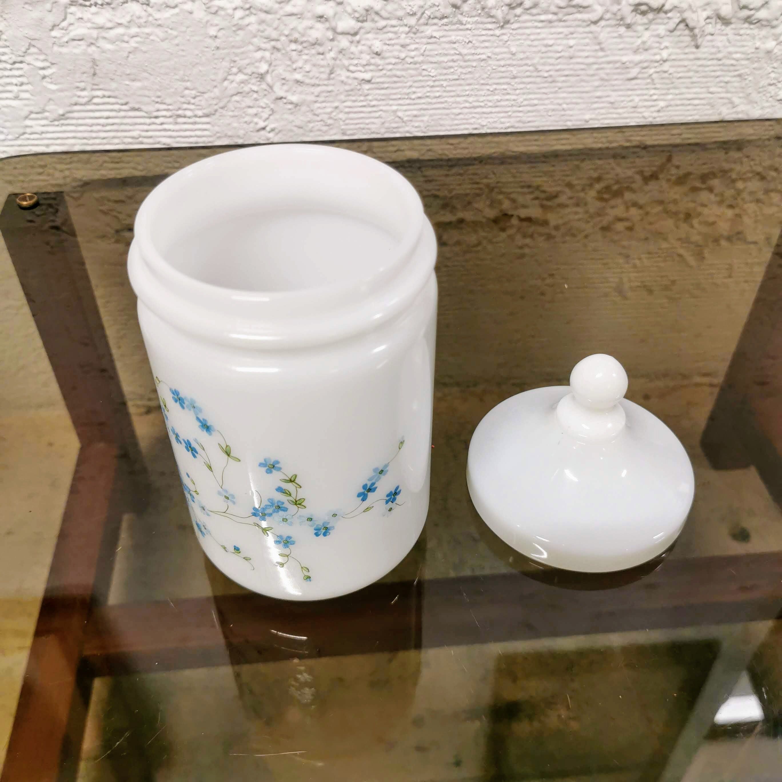 Arcopal jar model Veronica