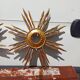 2 miroirs soleil bois et stuc doré