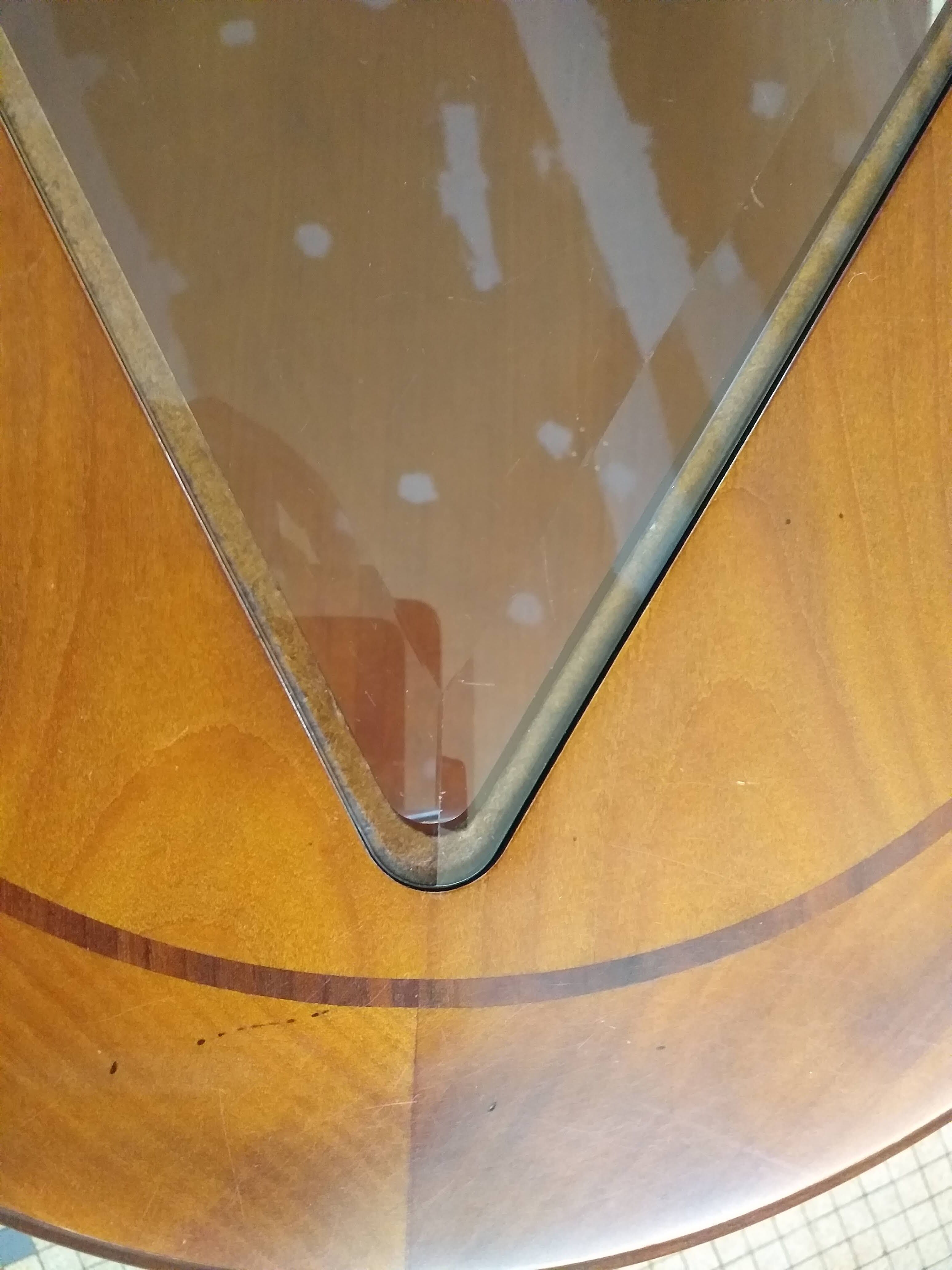 Table in solid cherry and glass