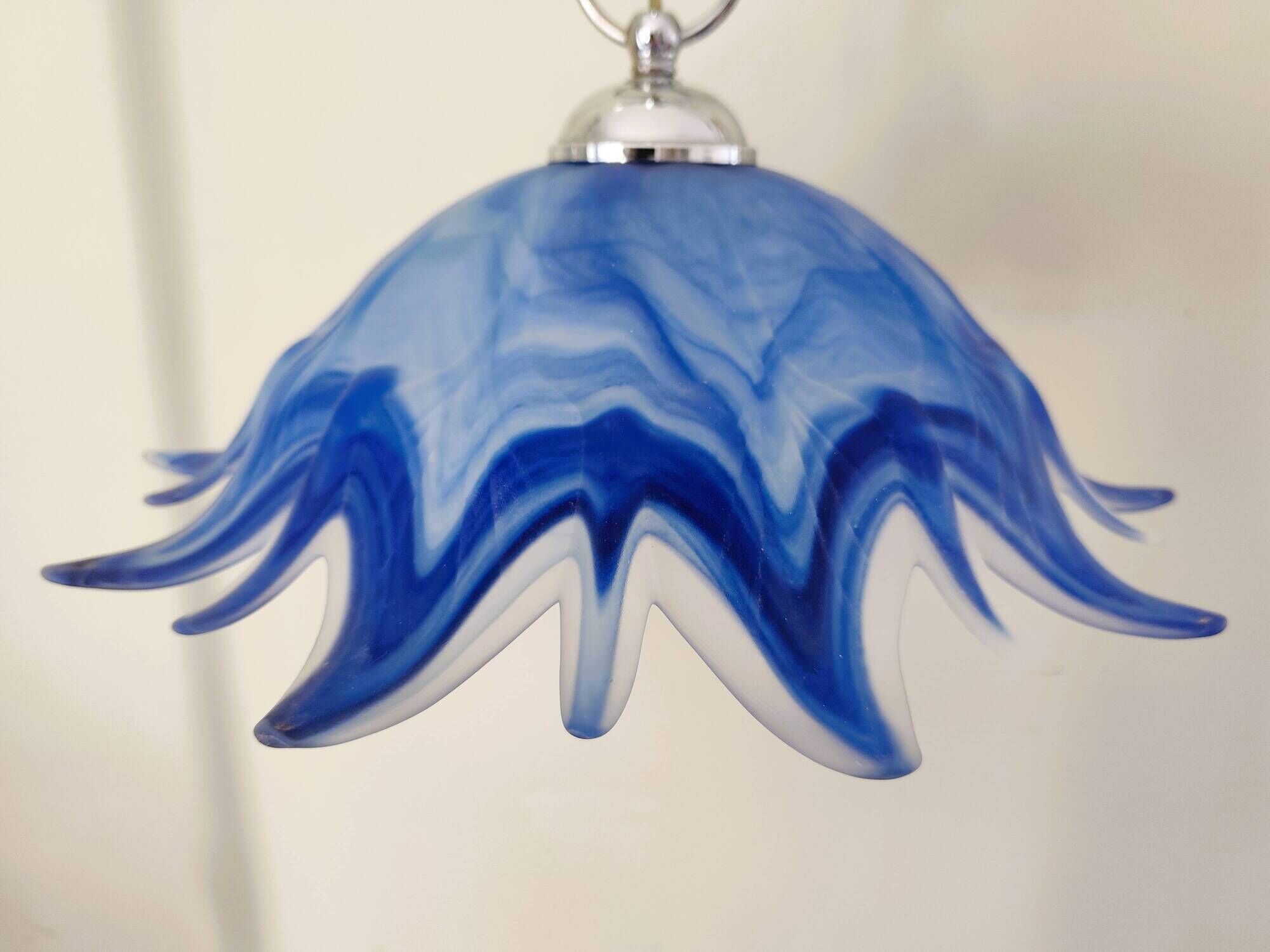 Vintage blue and white stylised flower pendant