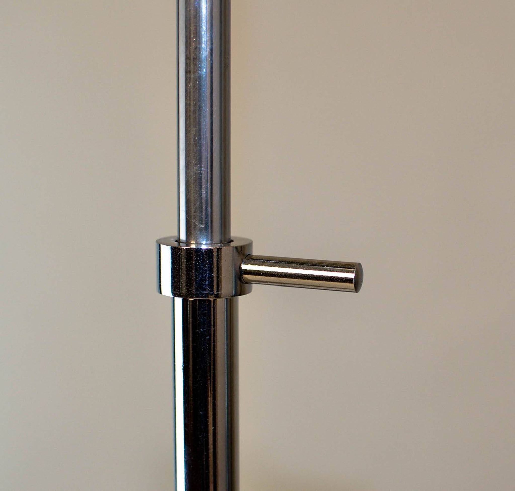 Dutch Design Raak Floorlamp ‘Globe’ by Frank Ligtelijn. The Netherlands 60s