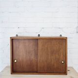 Wall shelf