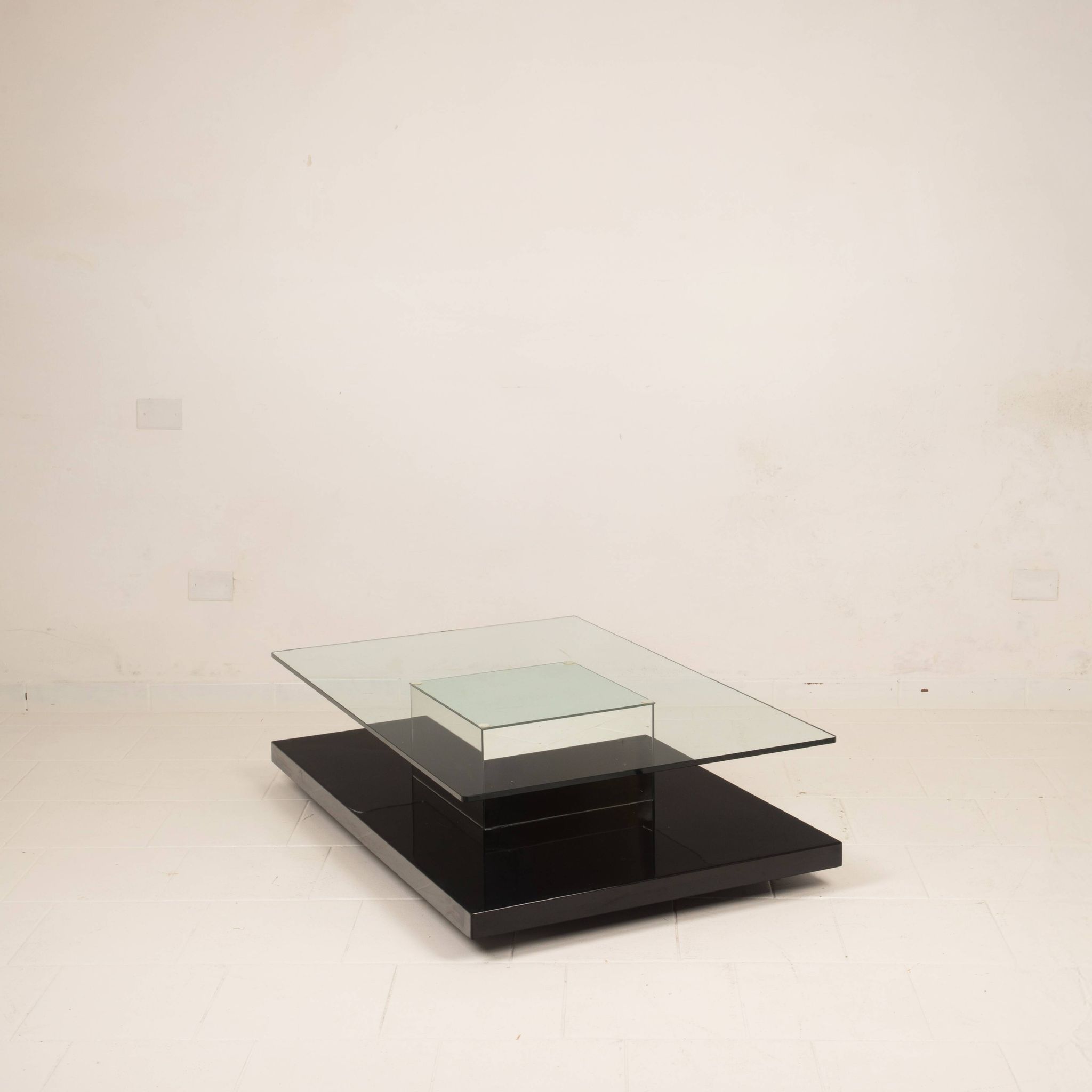 Cidue Mid Century Italian Black Lacquer, Mirror and Glass Coffee Table 1970