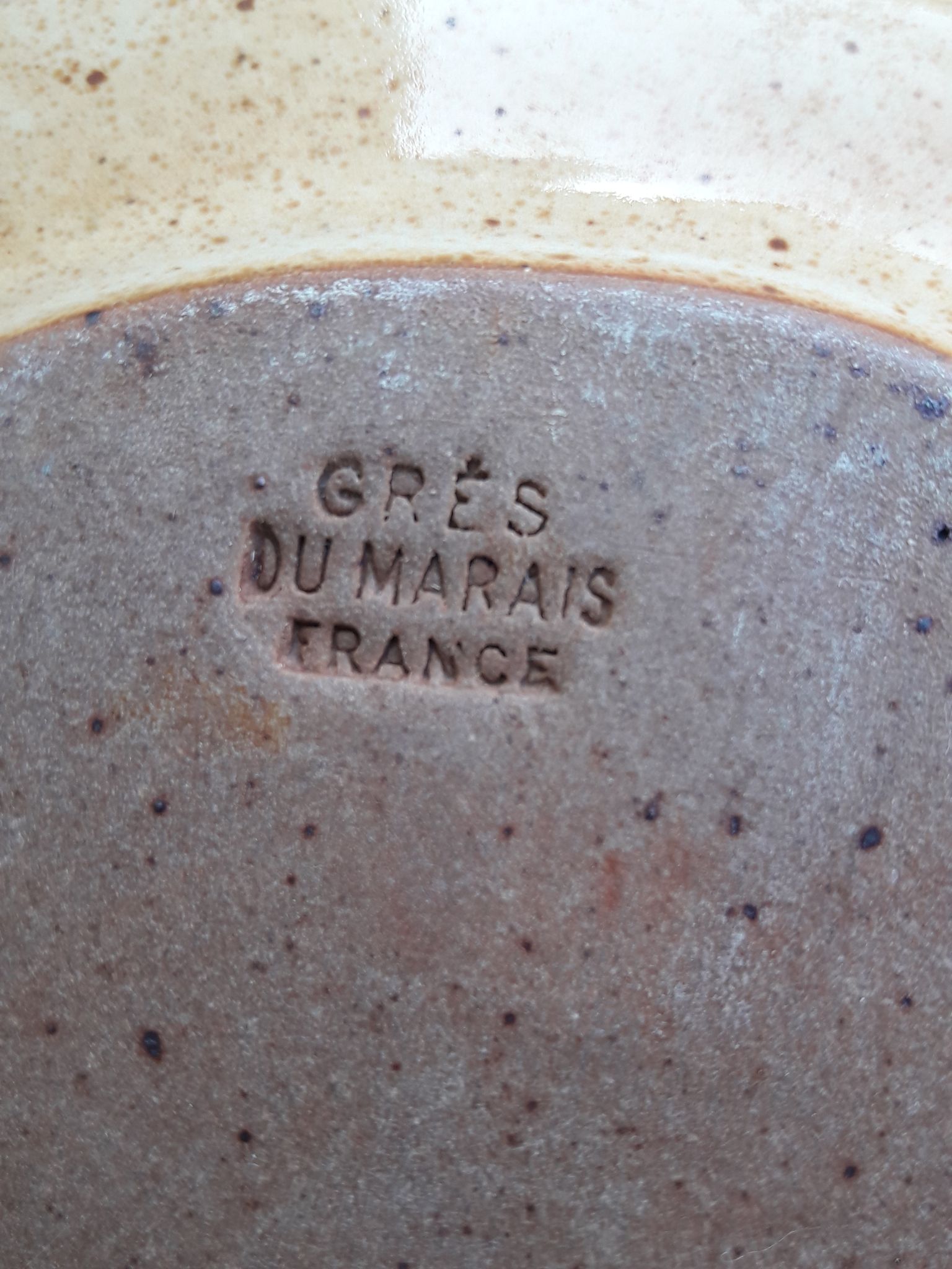 Marsh sandstone oval fish dish l 57 cm