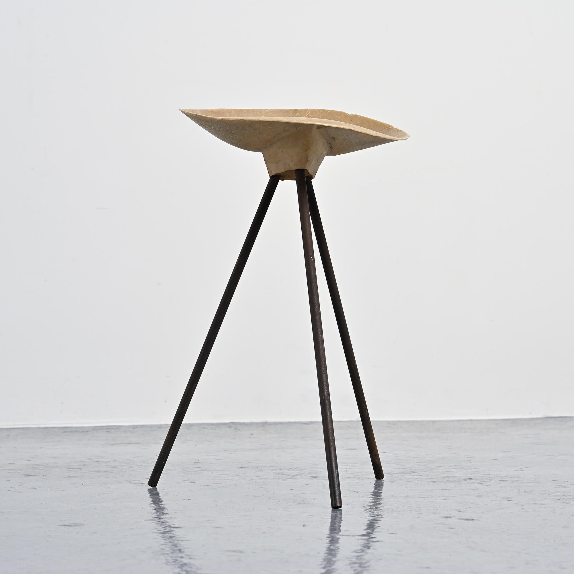 Tabouret en fibre de verre par Jean-Raymond Picard, vers 1955