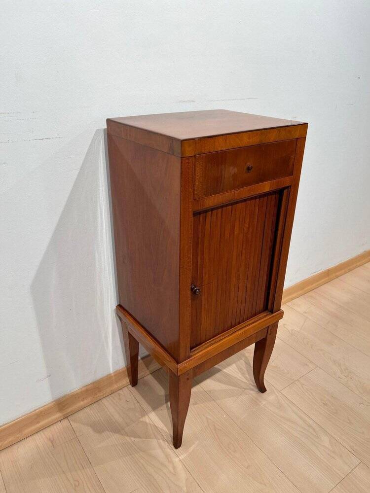 Biedermeier Pillar Cabinet in Cherry Veneer, 1820
