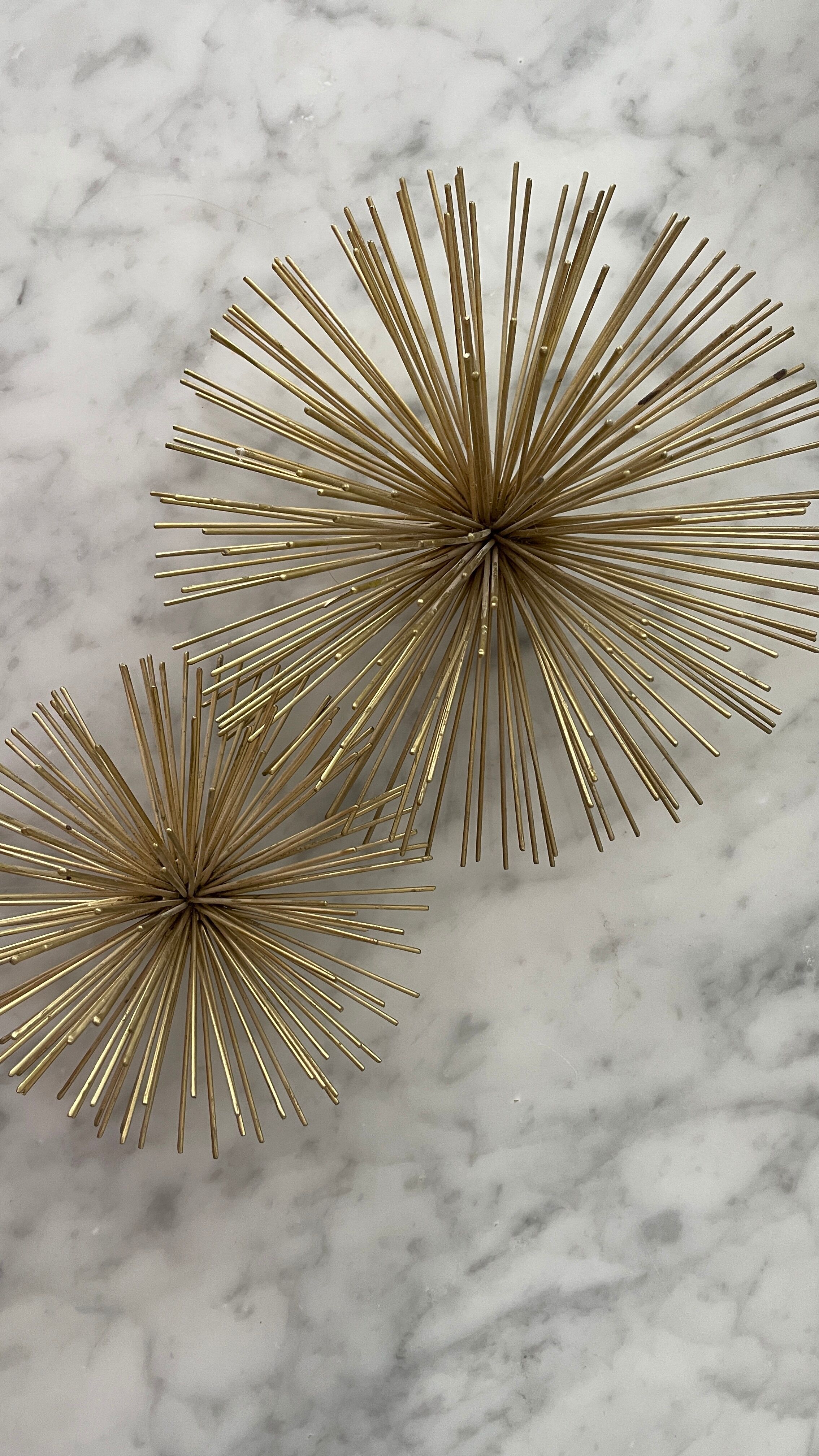 Decorative wall lamps