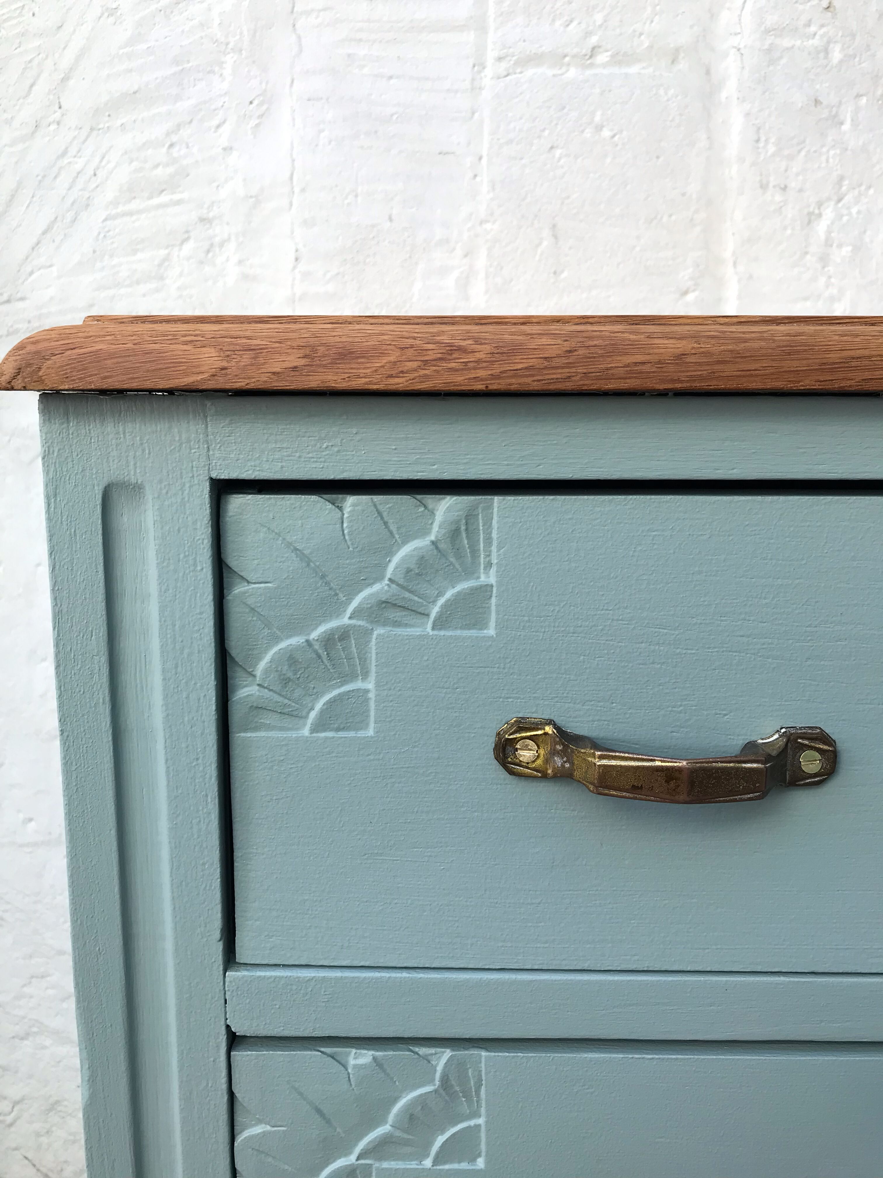 Commode art deco vert amande
