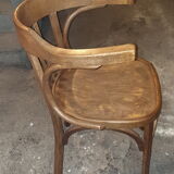 Curved wood office chair
