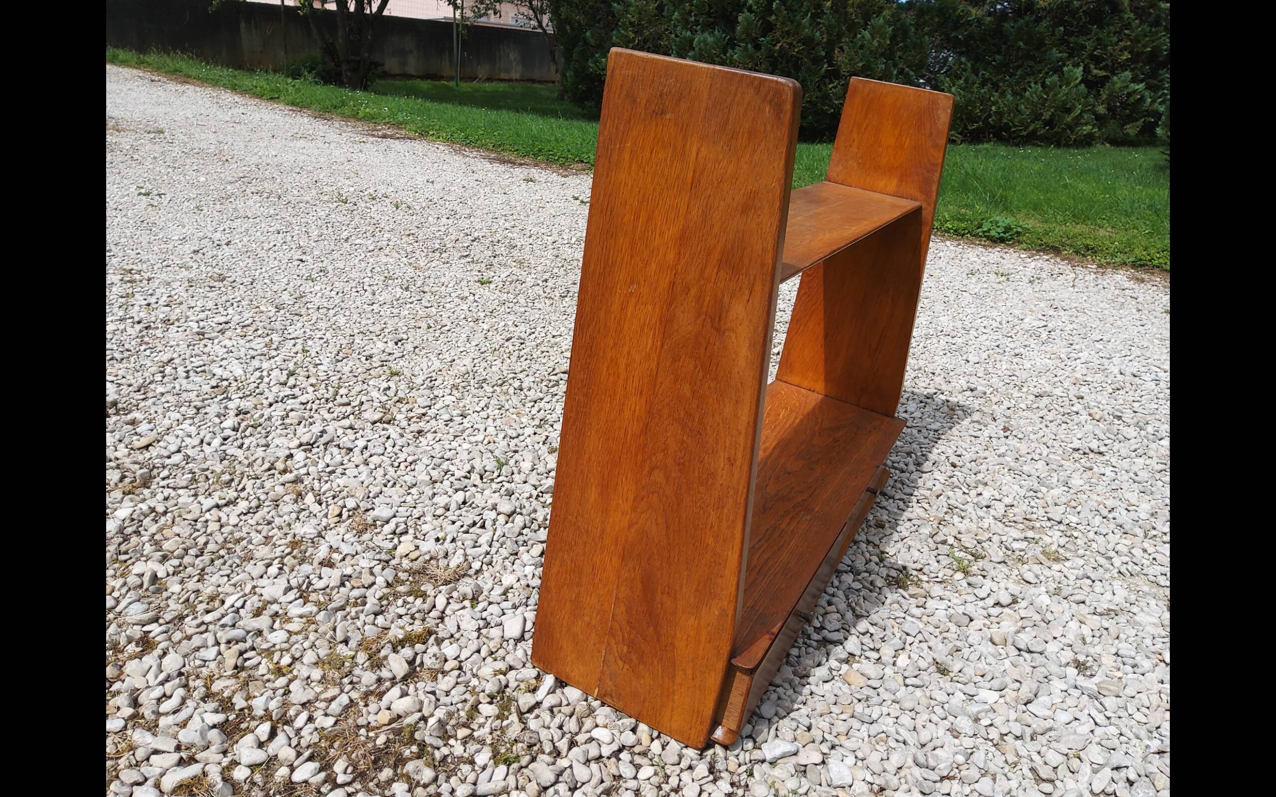 Marcel Gascoin shelf