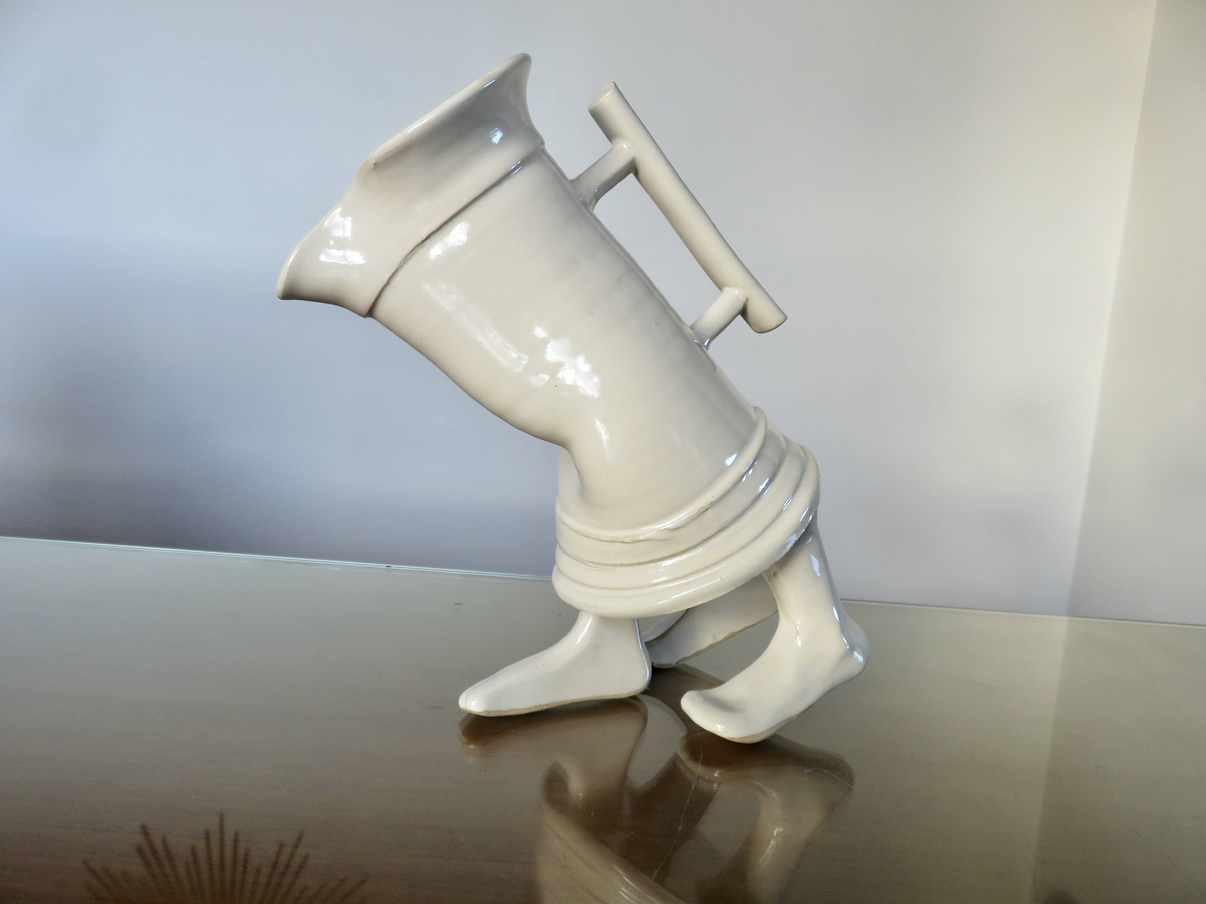 Anthropomorphic jug in slipware