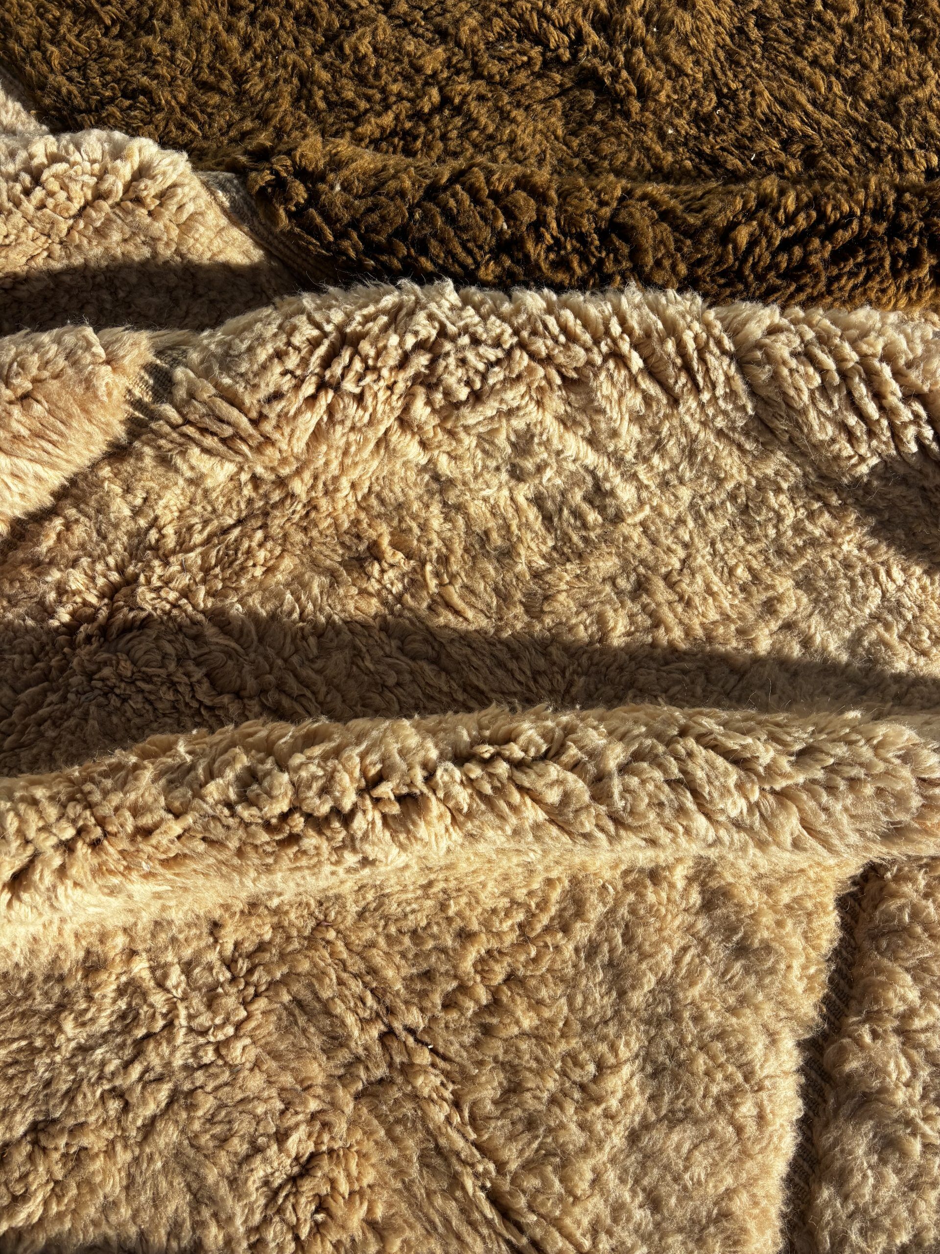 Mrirt – Custom shaggy Moroccan Berber rug