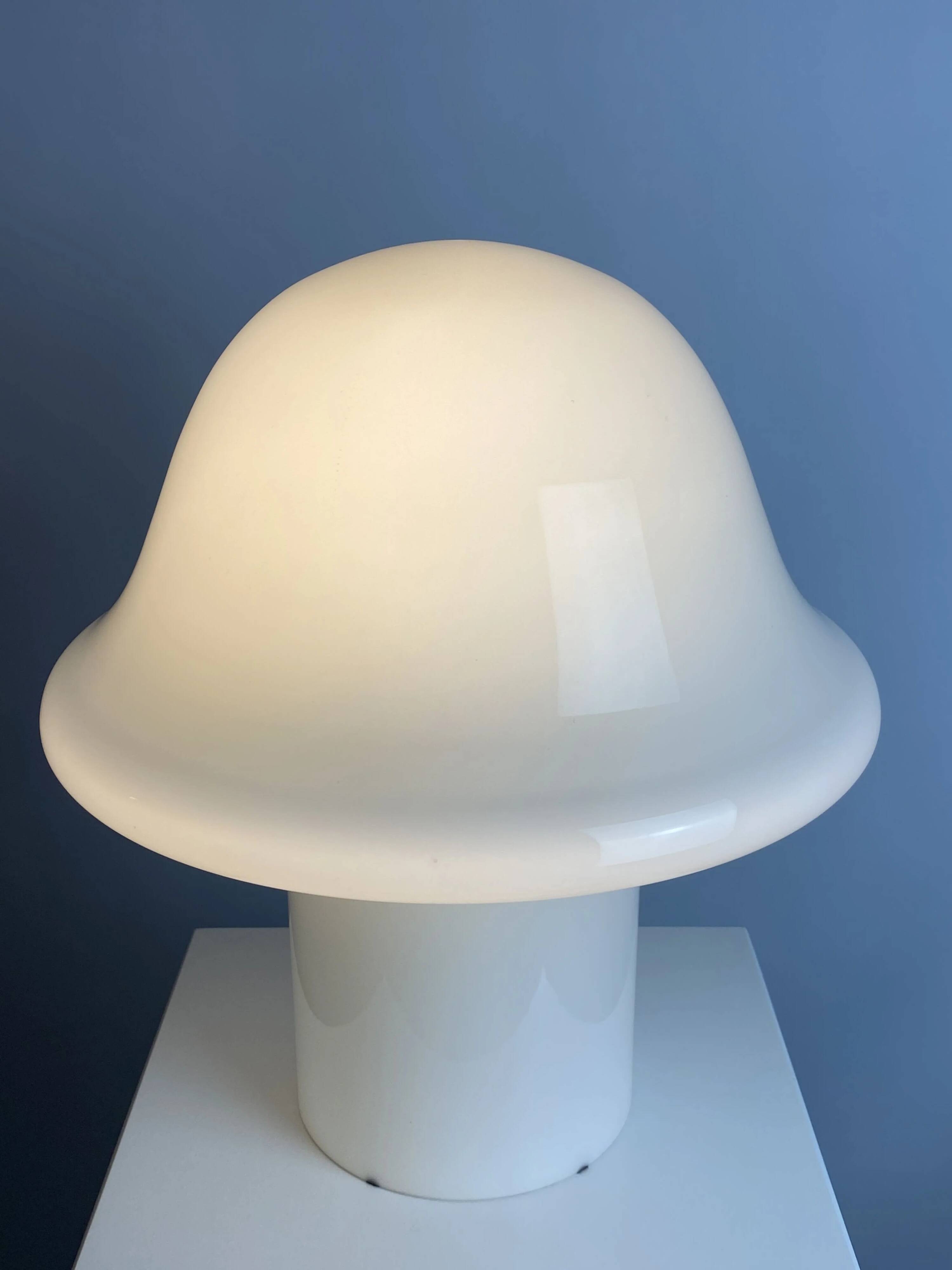 Large XL mushroom table lamp in white glass entirely white Peill and Putzler 1970